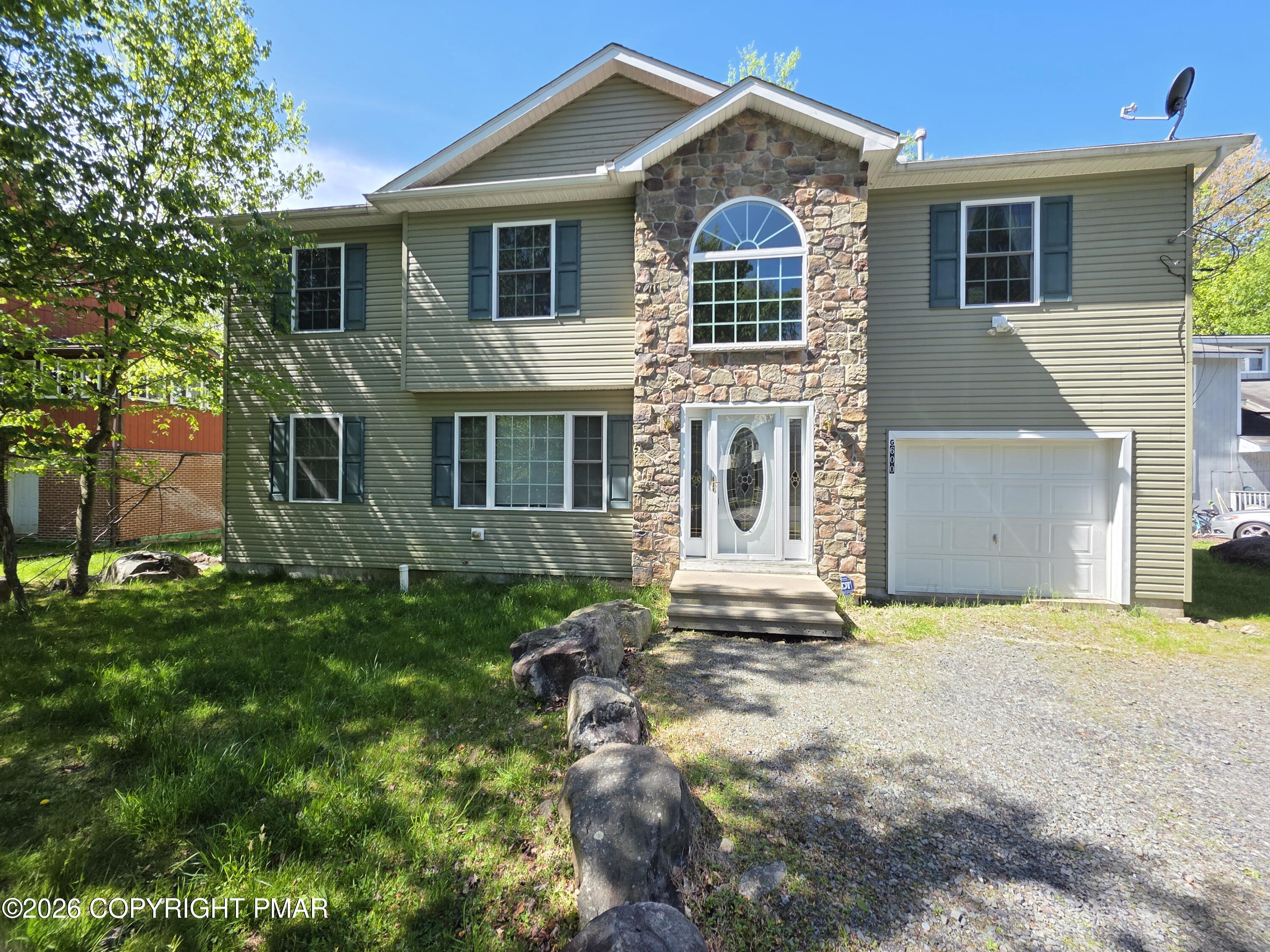 7470 Leila Court Property Photo 1