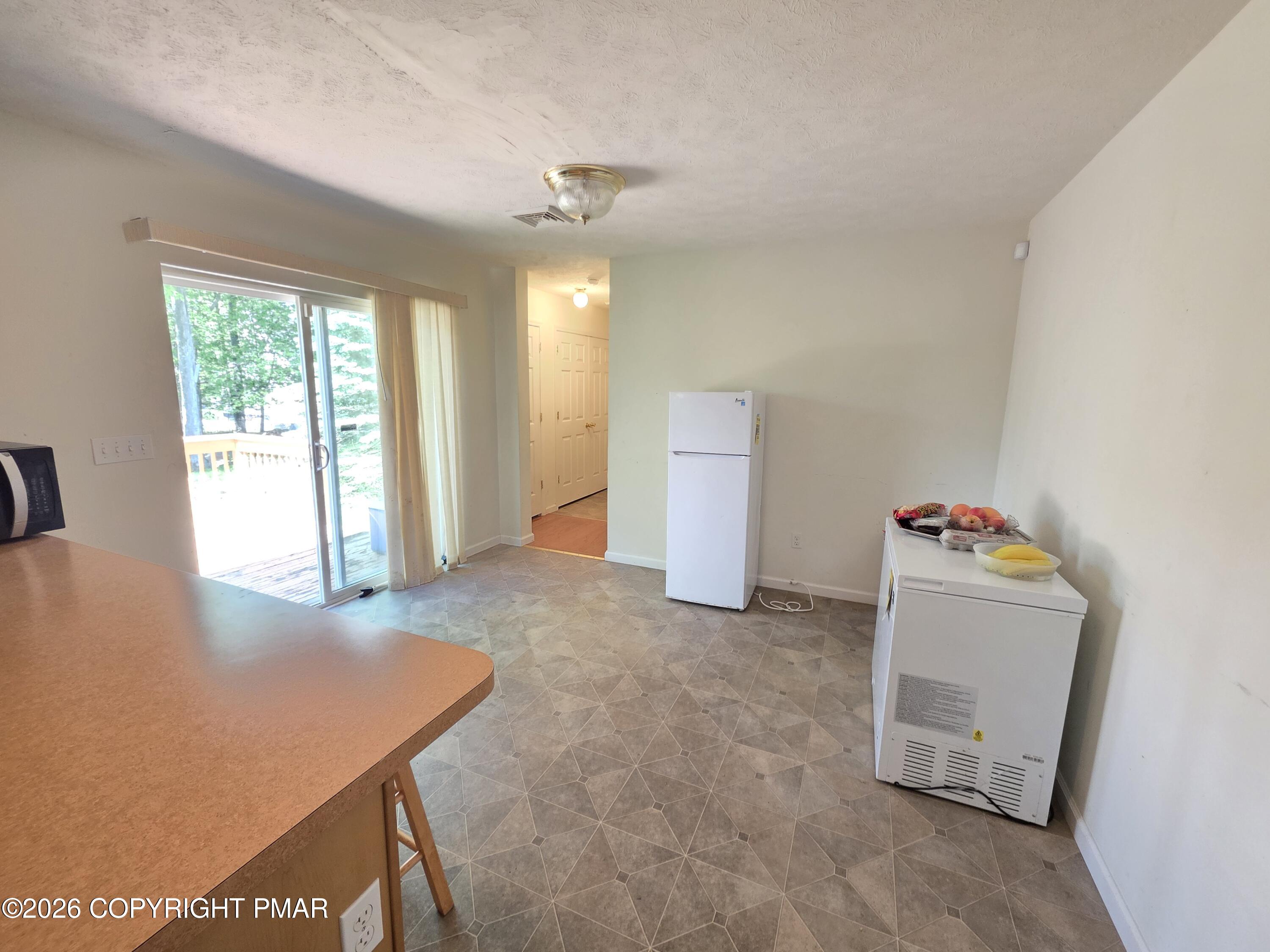 7470 Leila Court Property Photo 6