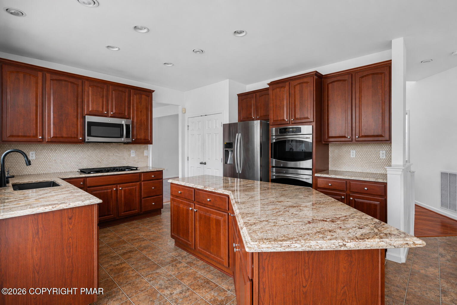 202 Lower Way Road Property Photo 15