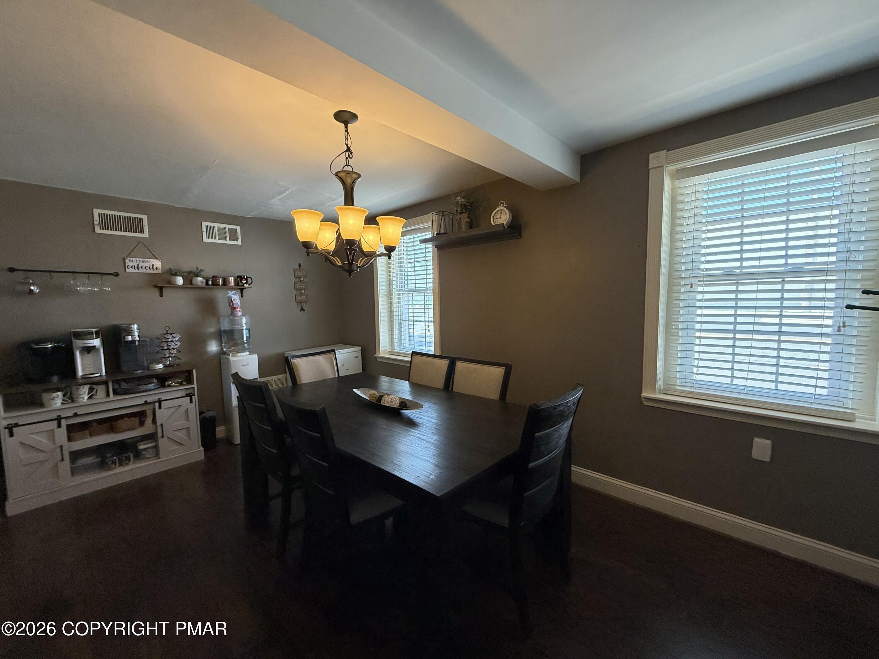 2406 W Emaus Avenue Property Photo 24