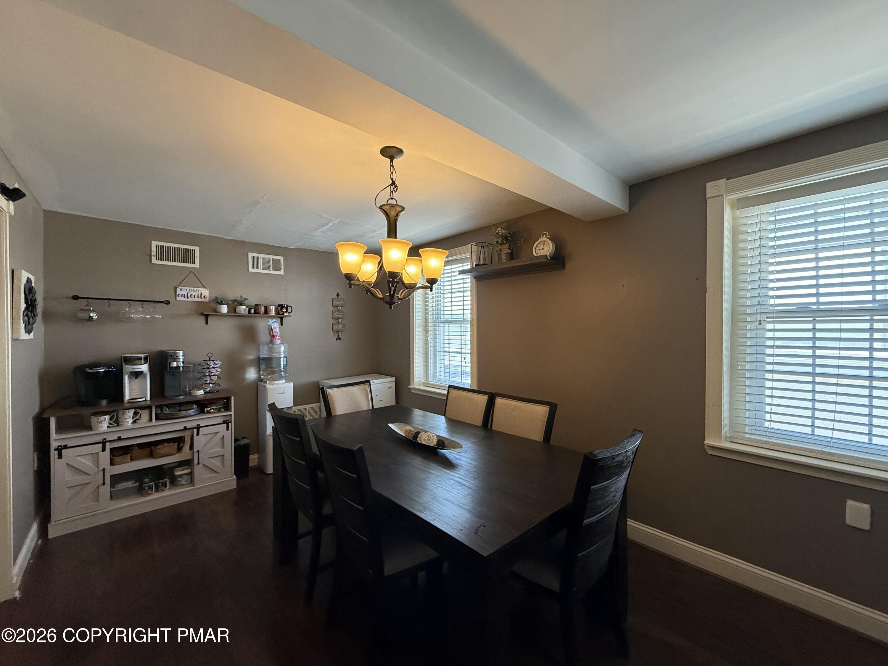 2406 W Emaus Avenue Property Photo 26