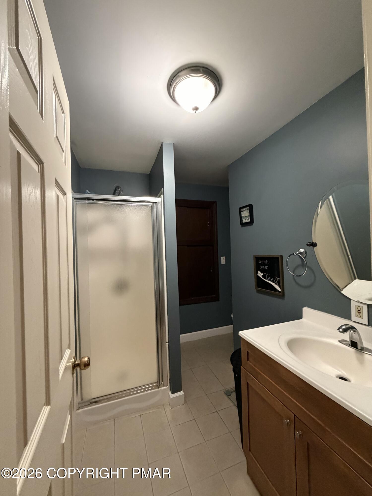 2406 W Emaus Avenue Property Photo 41