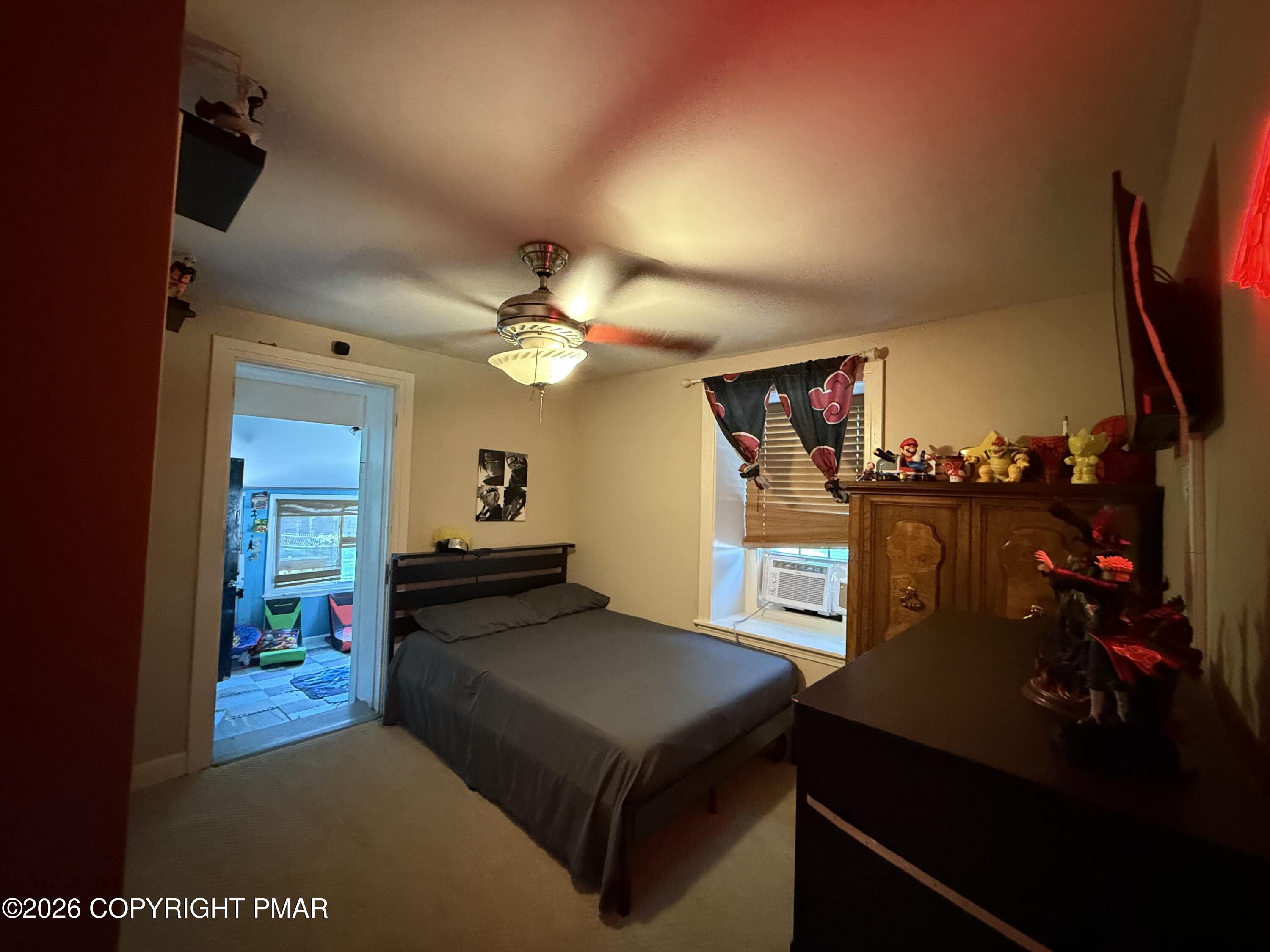 2406 W Emaus Avenue Property Photo 58