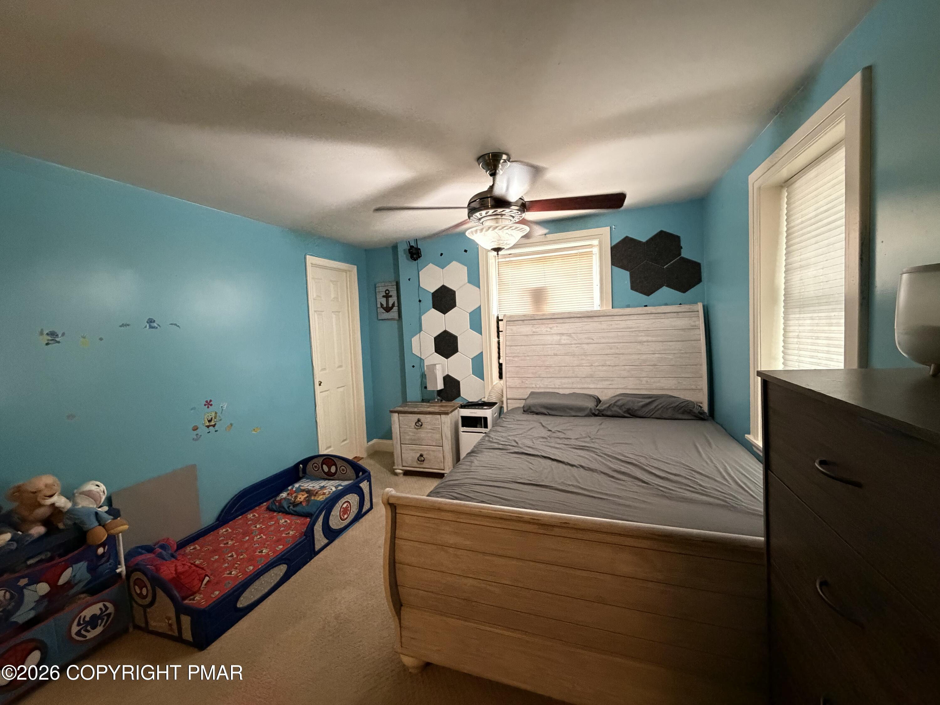 2406 W Emaus Avenue Property Photo 75
