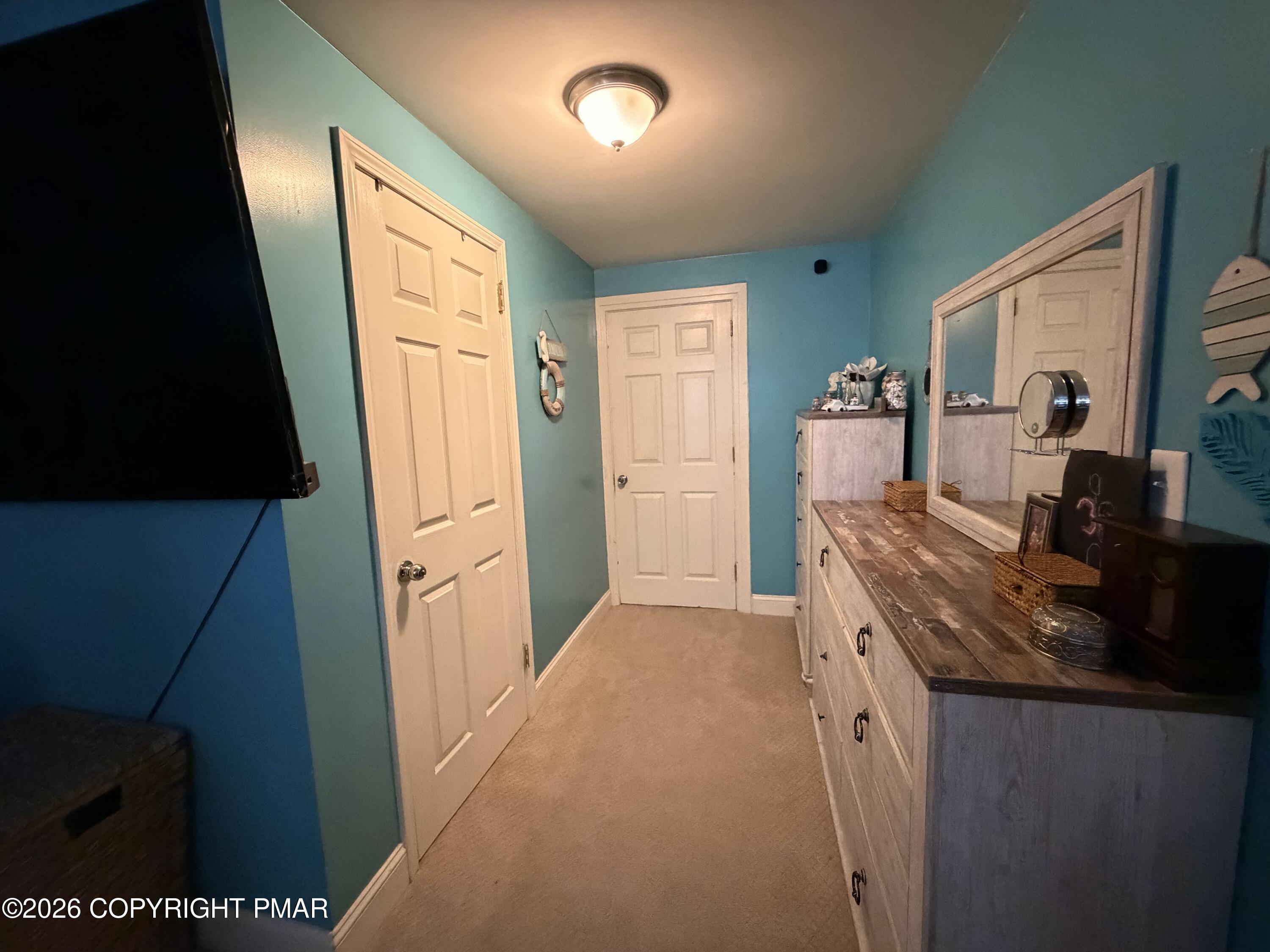 2406 W Emaus Avenue Property Photo 81