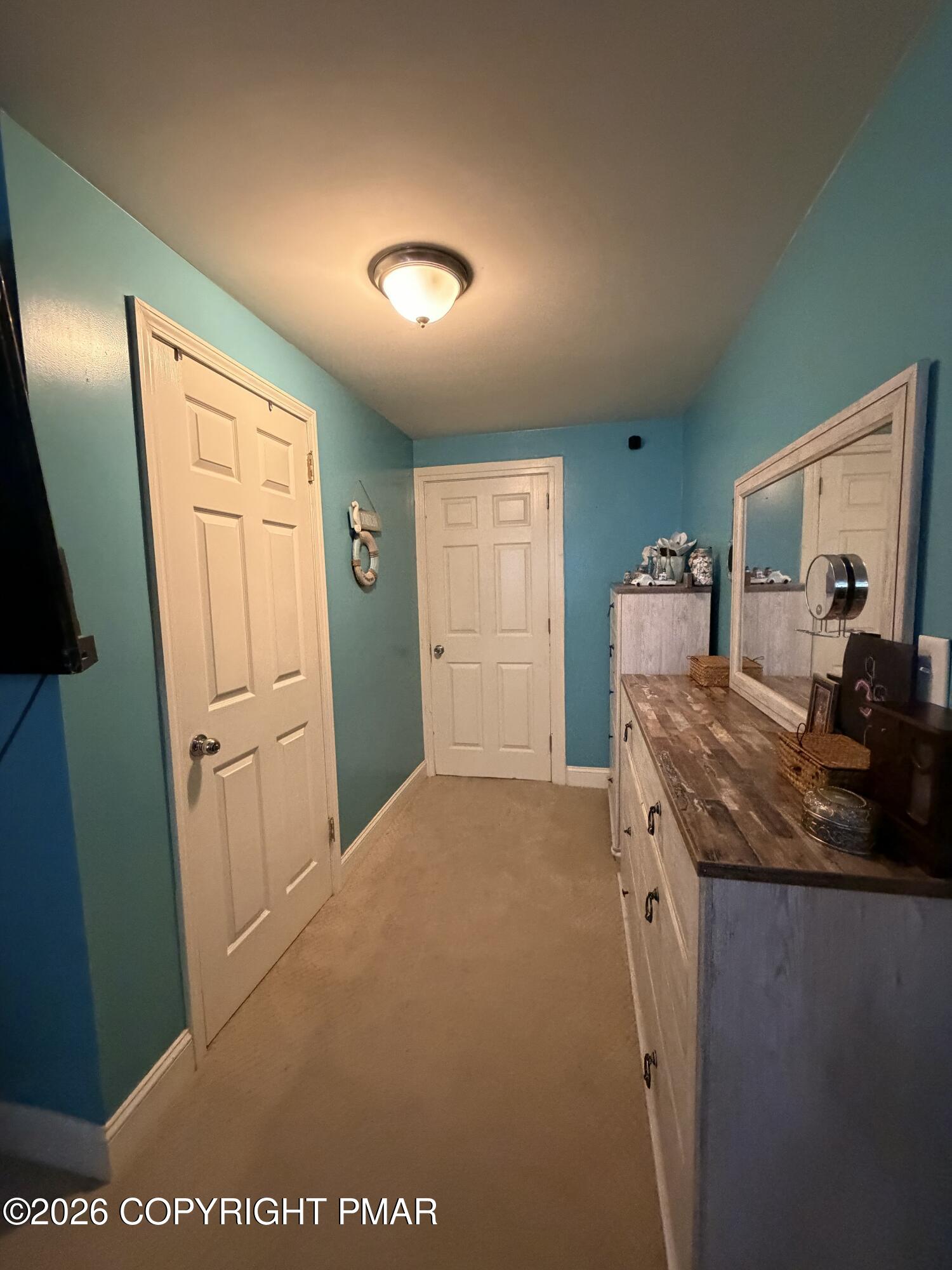 2406 W Emaus Avenue Property Photo 82