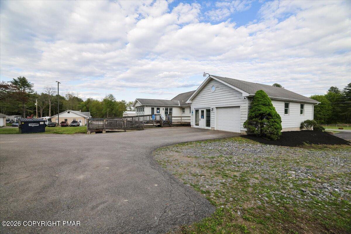 863 Interchange Road Property Photo 28