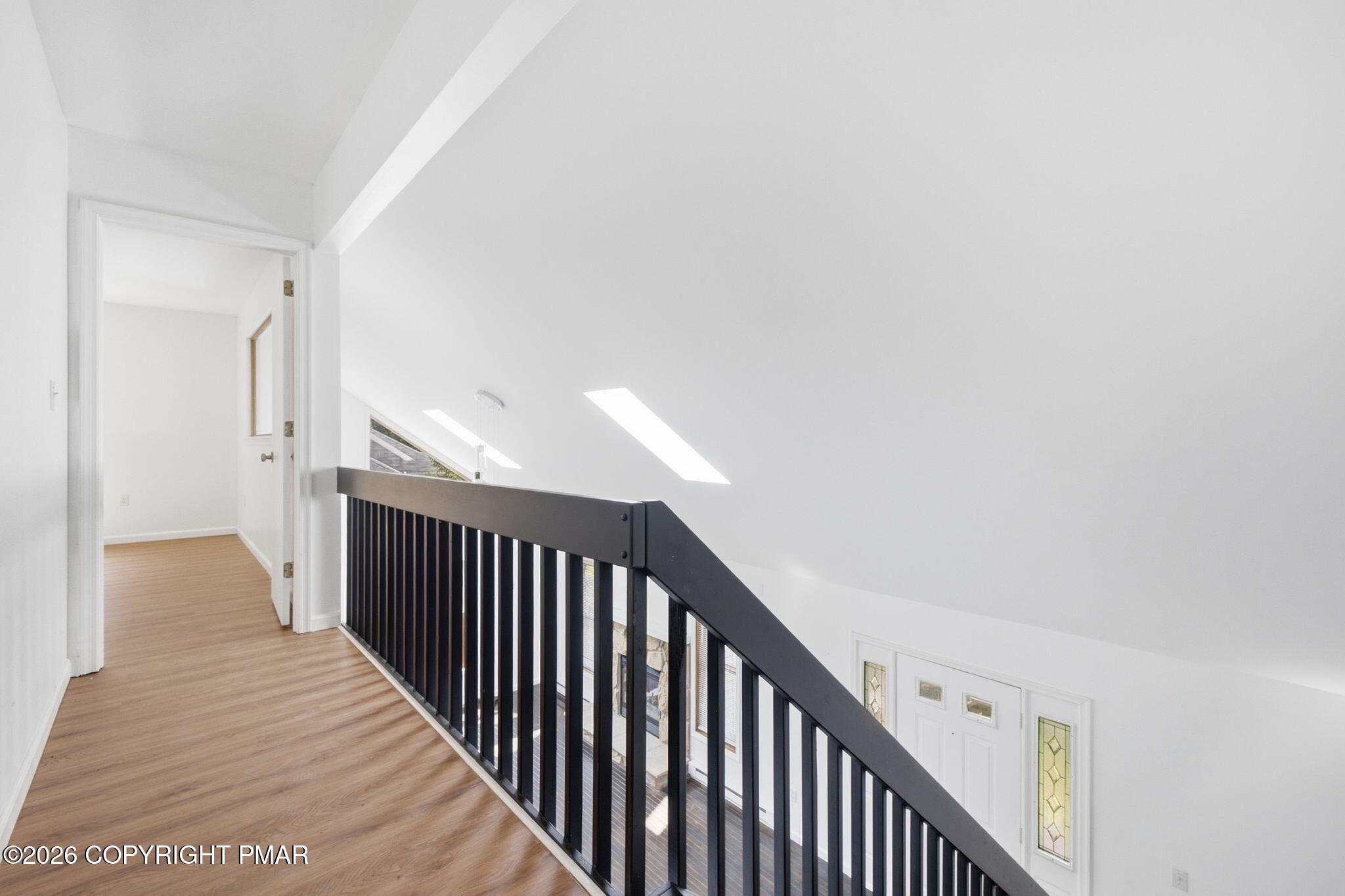 1076 Lancaster Drive Property Photo 15