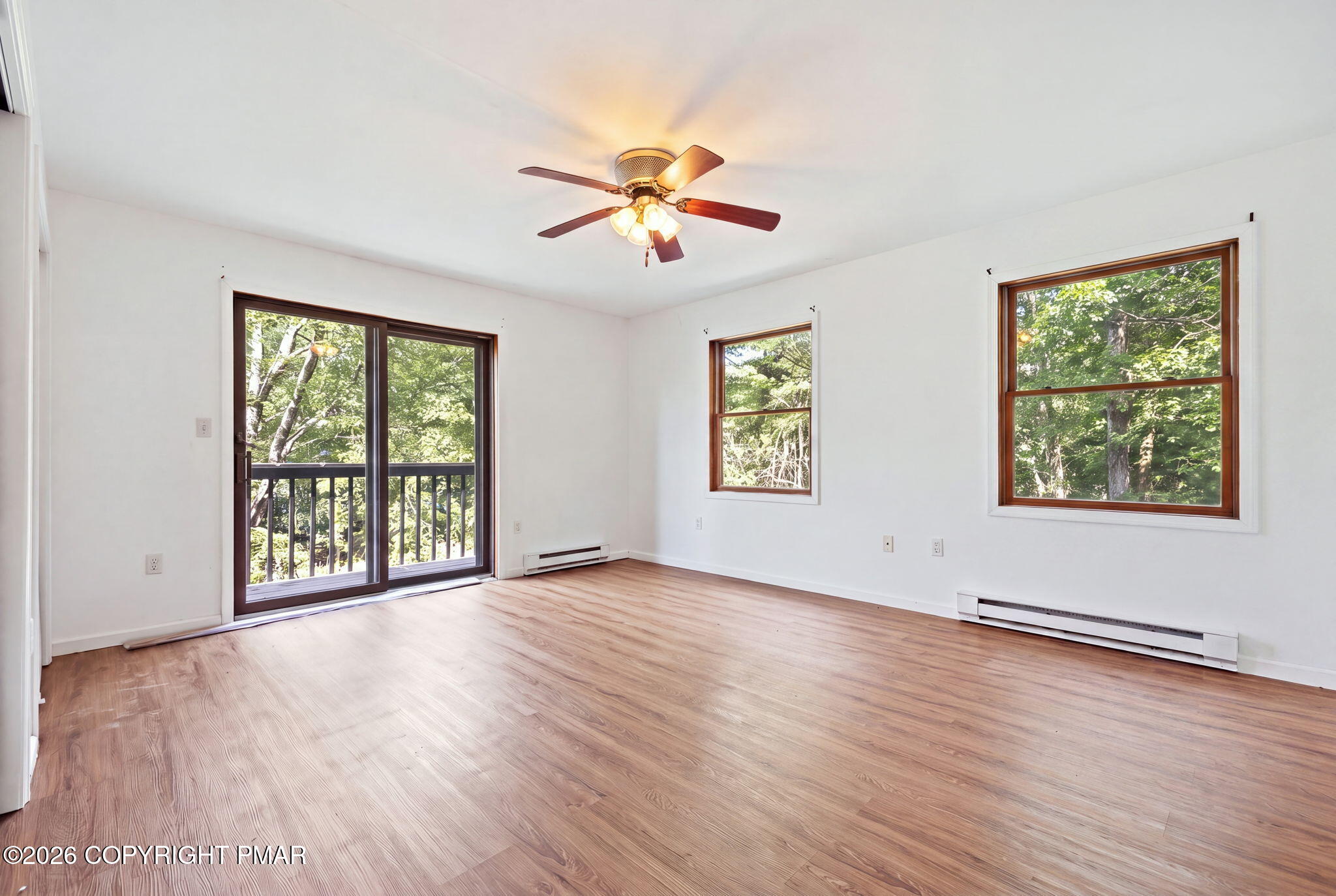 1076 Lancaster Drive Property Photo 19