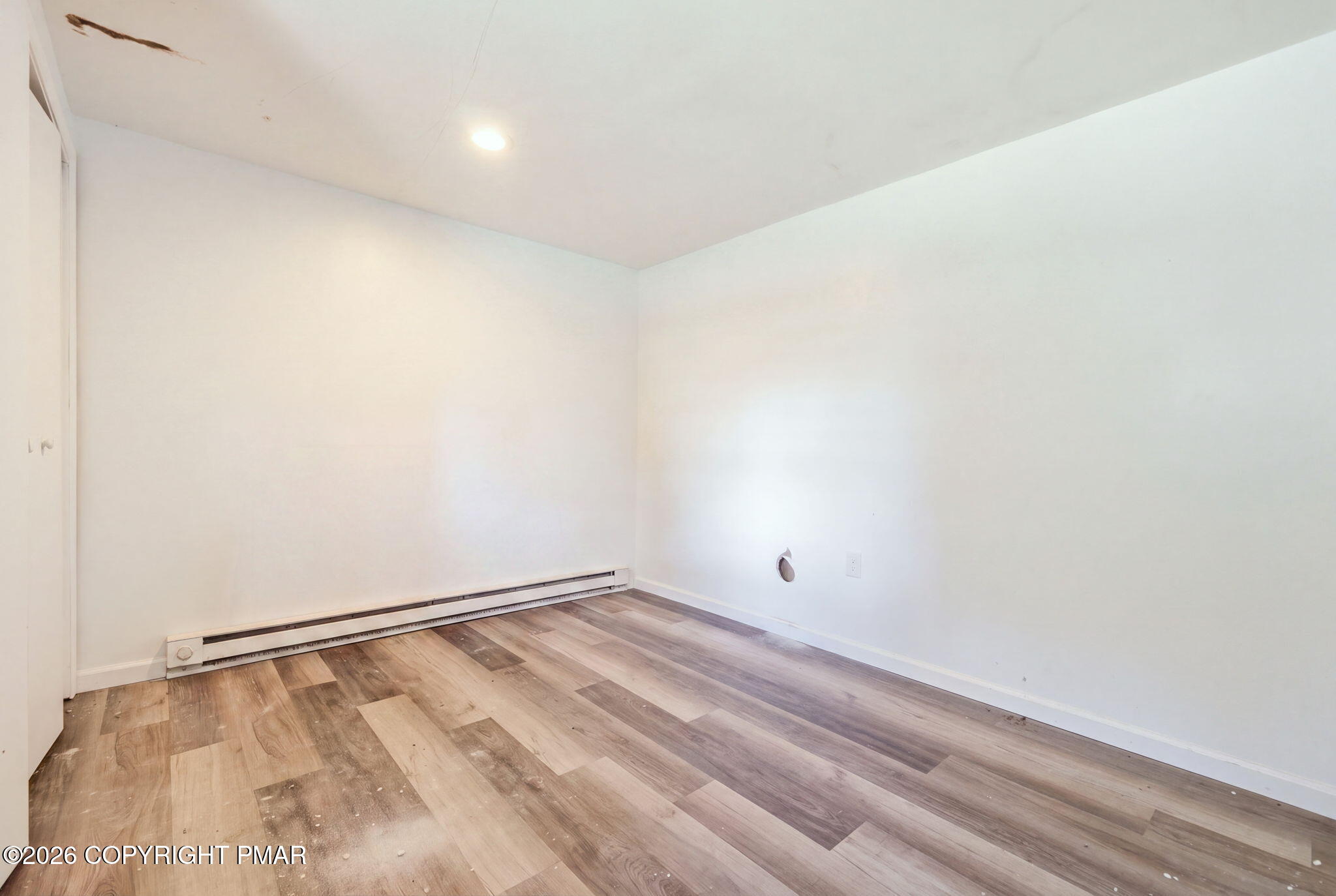 1076 Lancaster Drive Property Photo 24