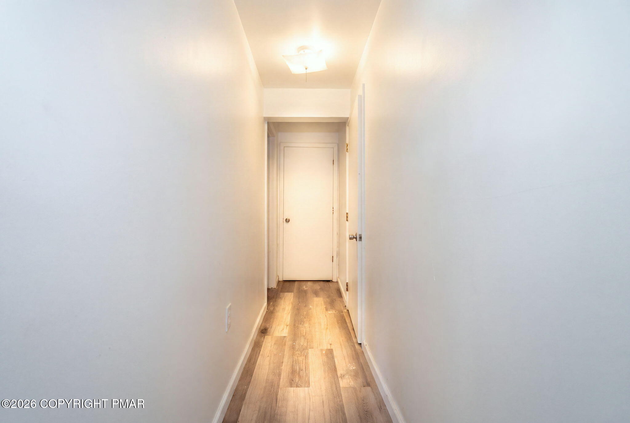 1076 Lancaster Drive Property Photo 25