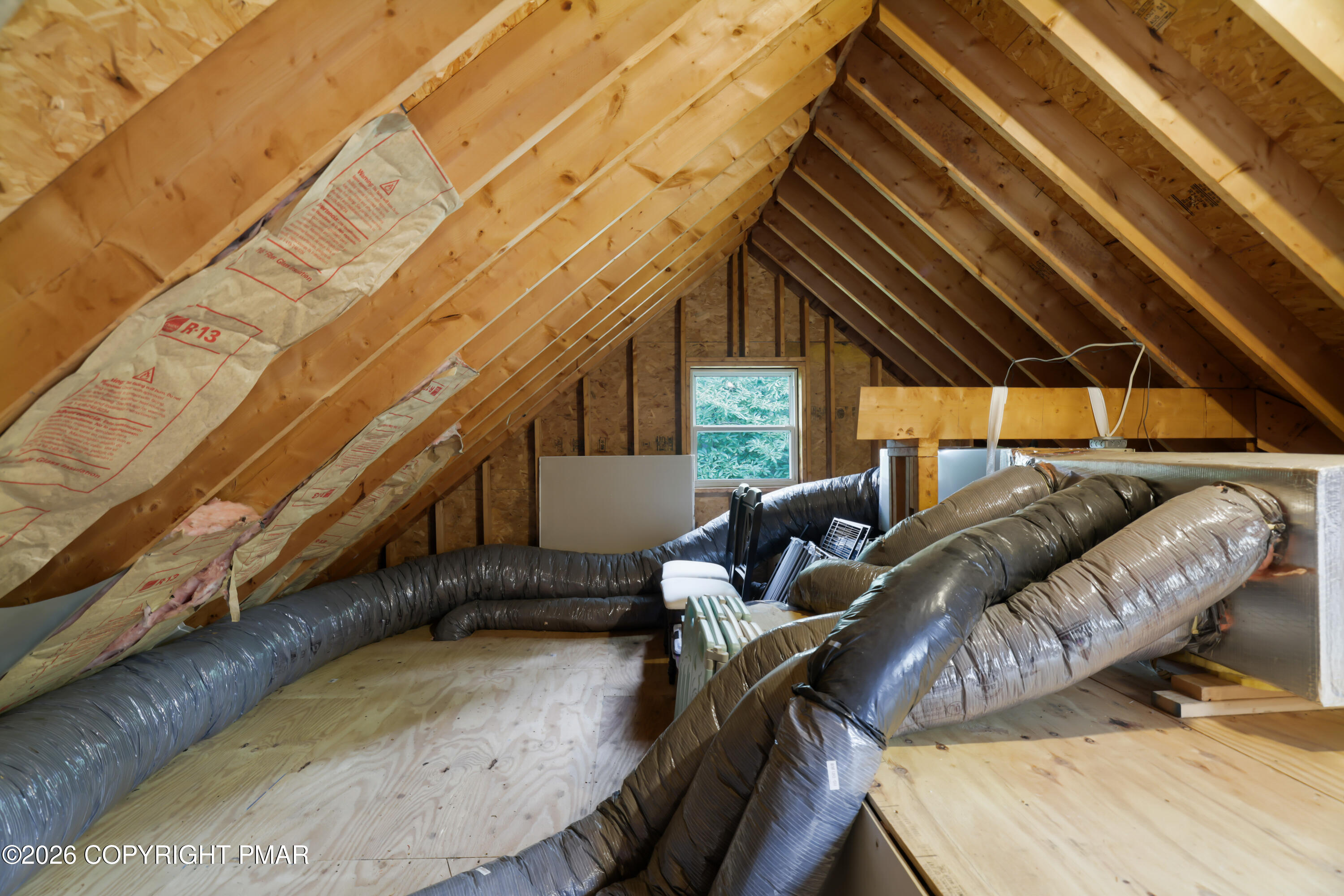 216 Ruby Court Property Photo 47