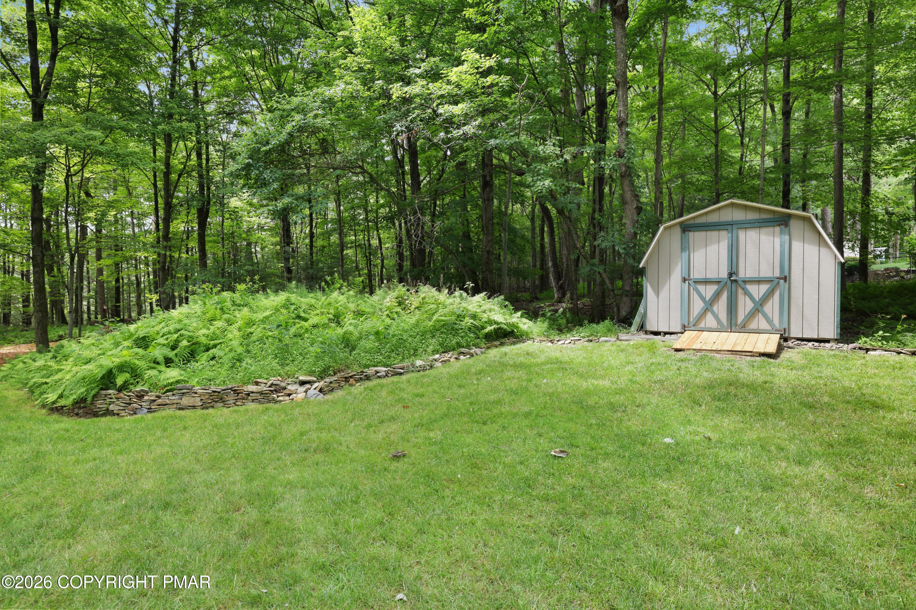 216 Ruby Court Property Photo 55