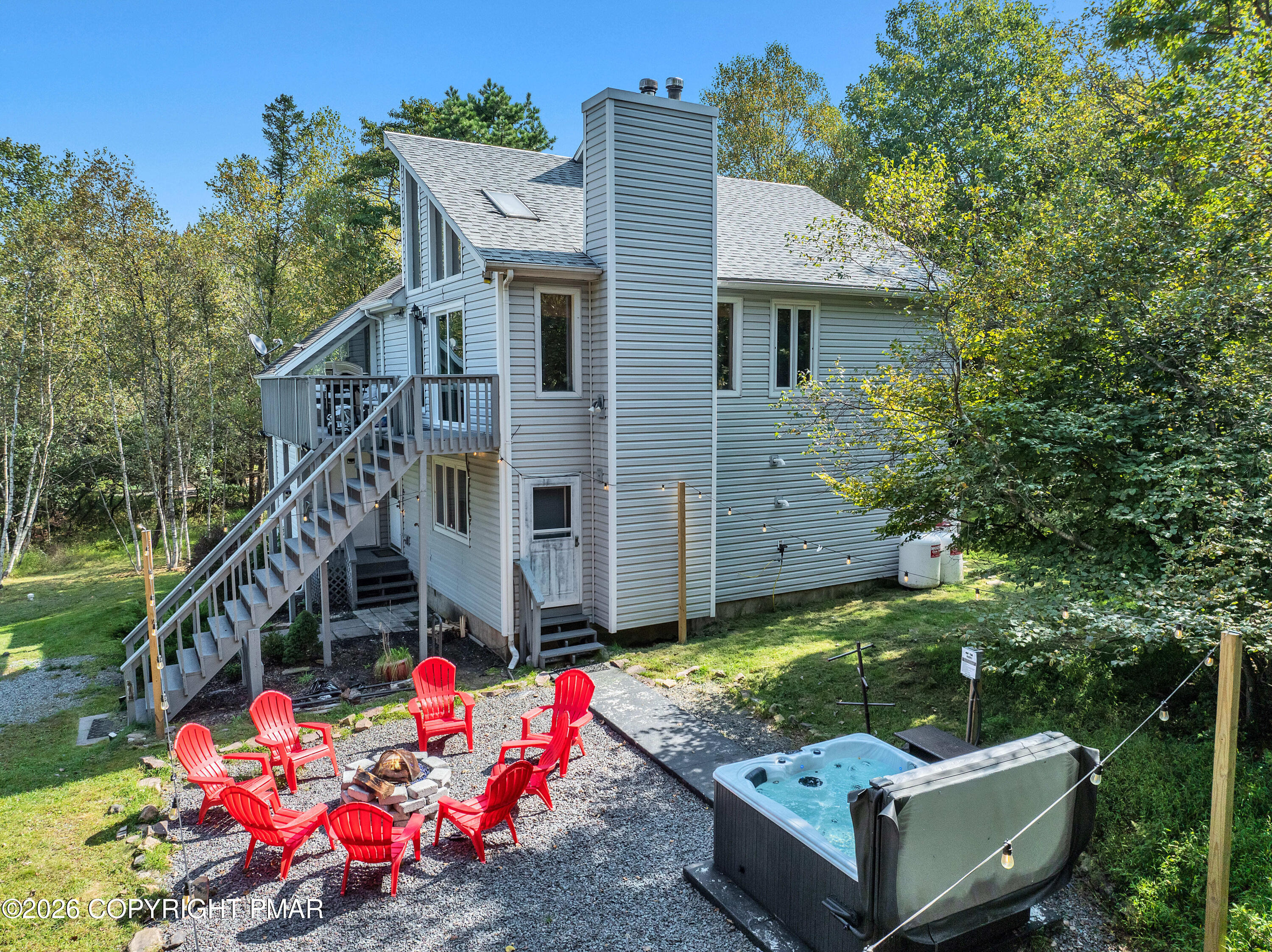 623 Scenic Drive Property Photo 2