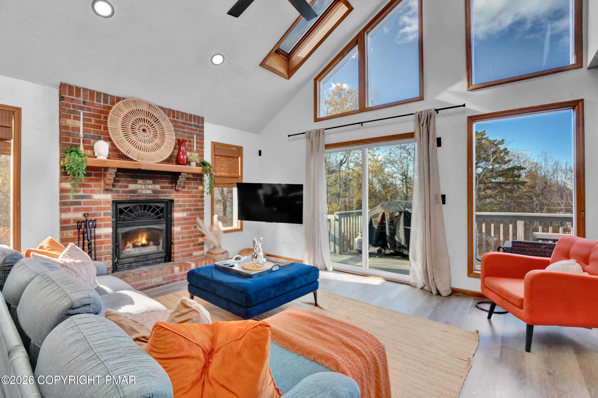 623 Scenic Drive Property Photo 3