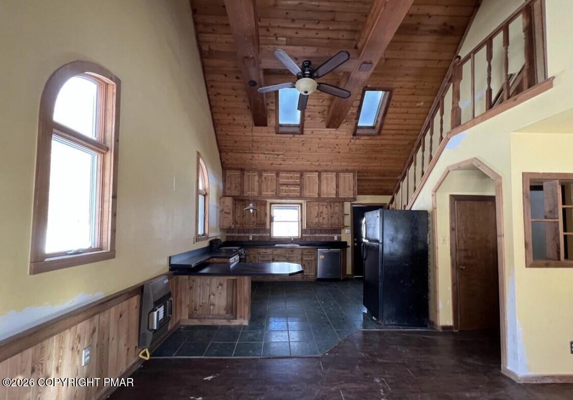 1189 Fox Trail Property Photo 8
