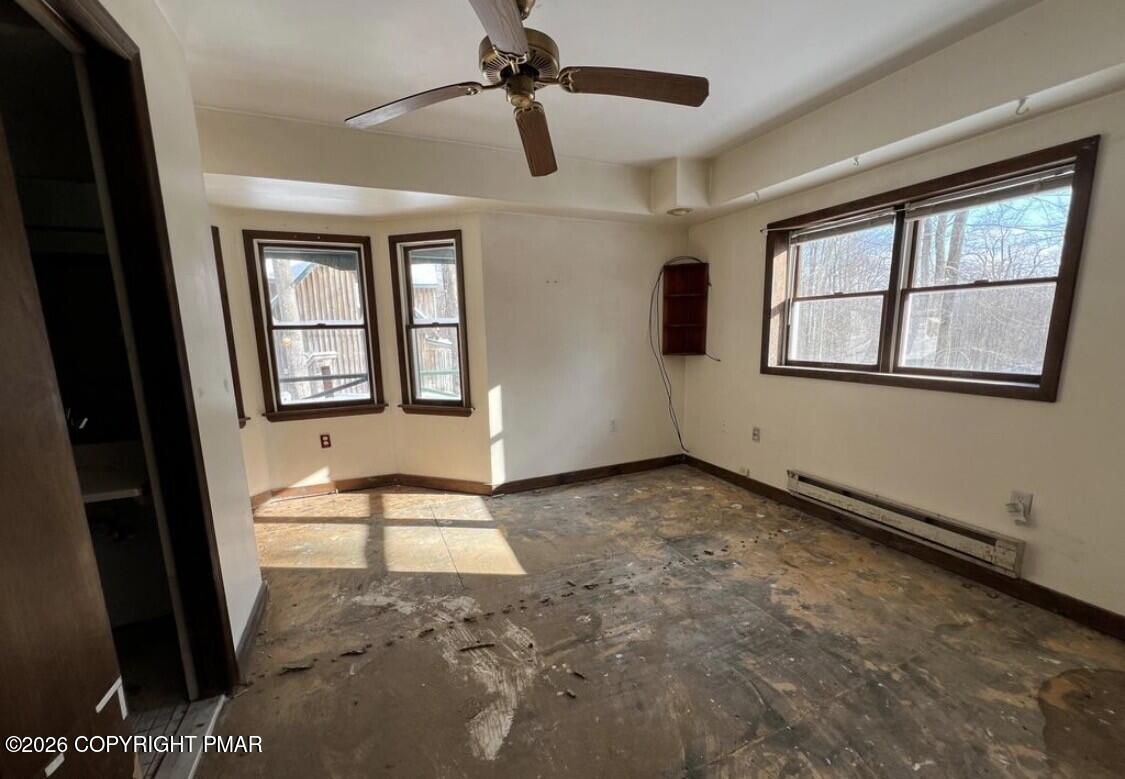 1189 Fox Trail Property Photo 10