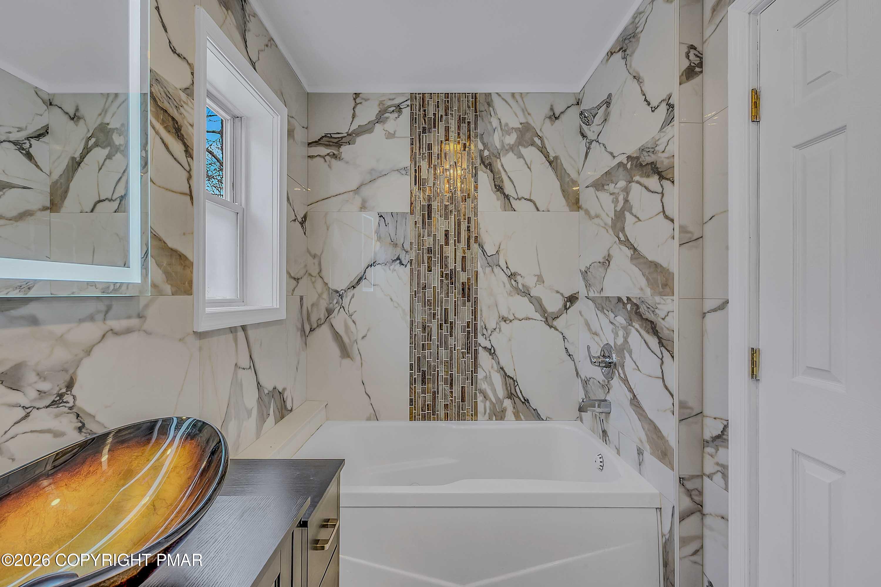 1505 Lake Lane Property Photo 15