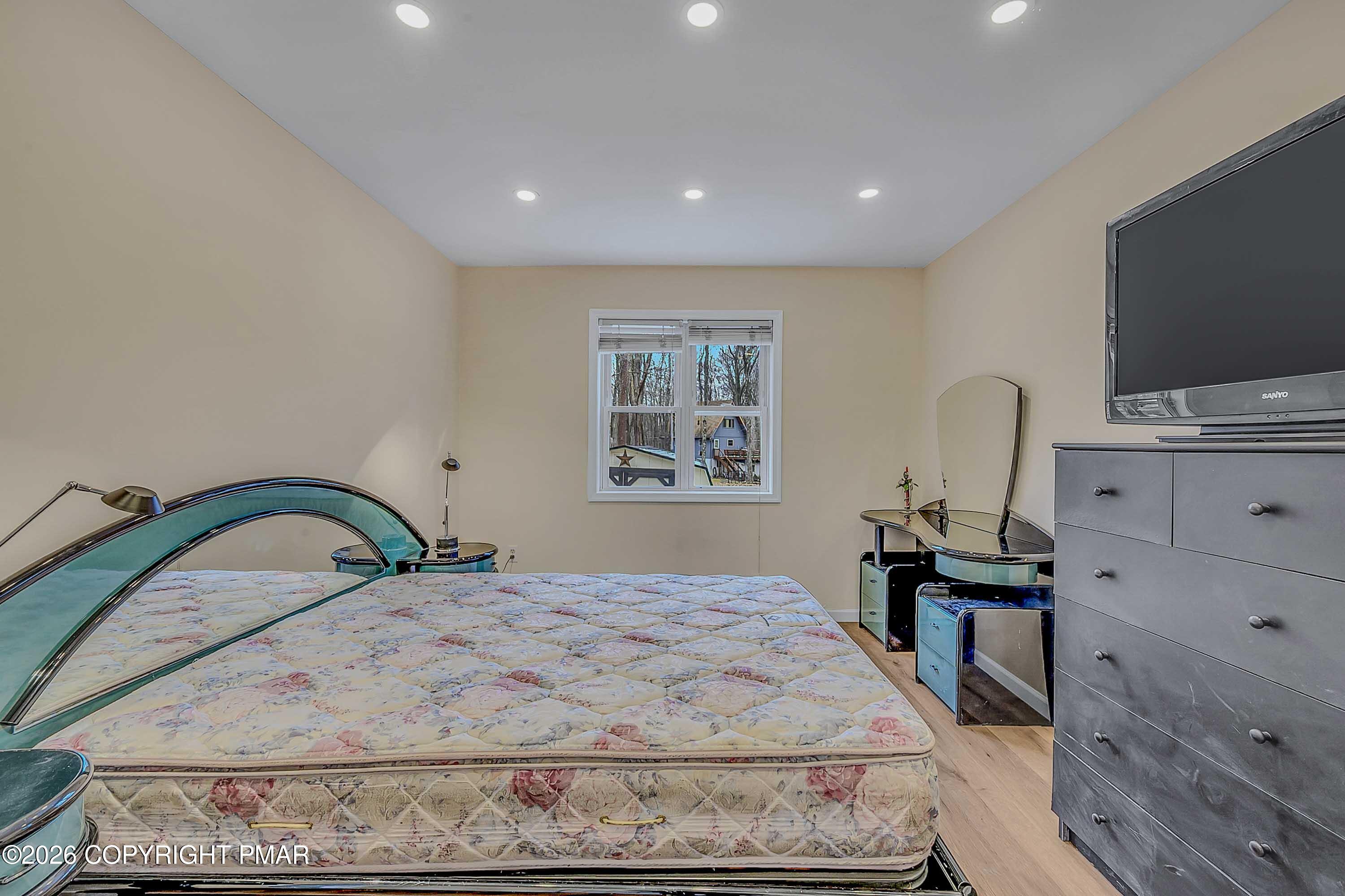 1505 Lake Lane Property Photo 19