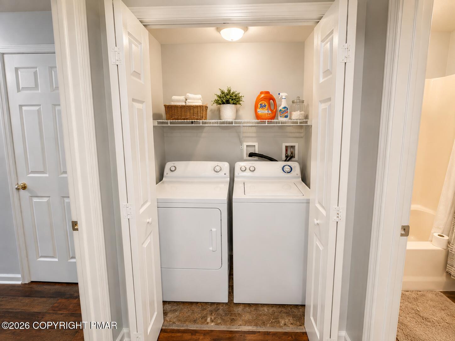 376 Linden Court Property Photo 24