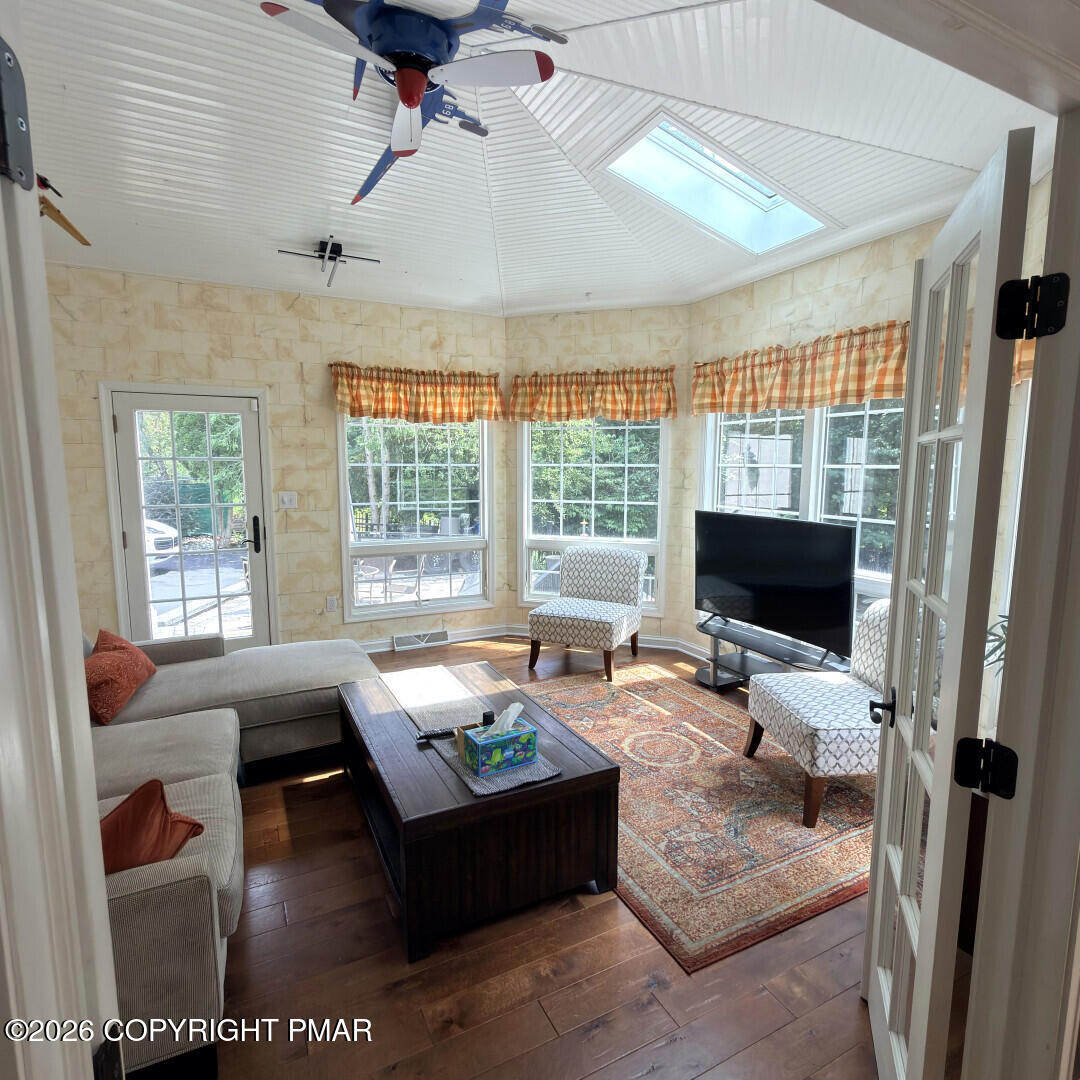 198 Great Bear Way Road Property Photo 6