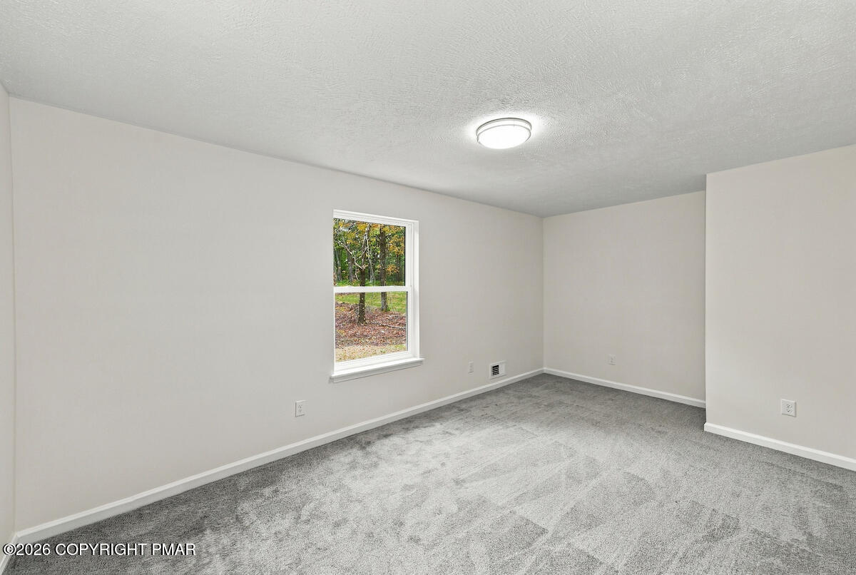 119 Bass Court Property Photo 31