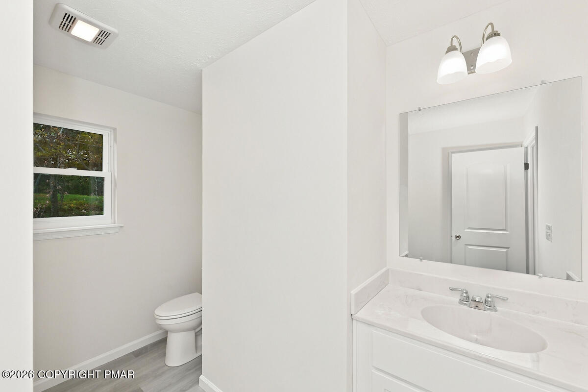 119 Bass Court Property Photo 33
