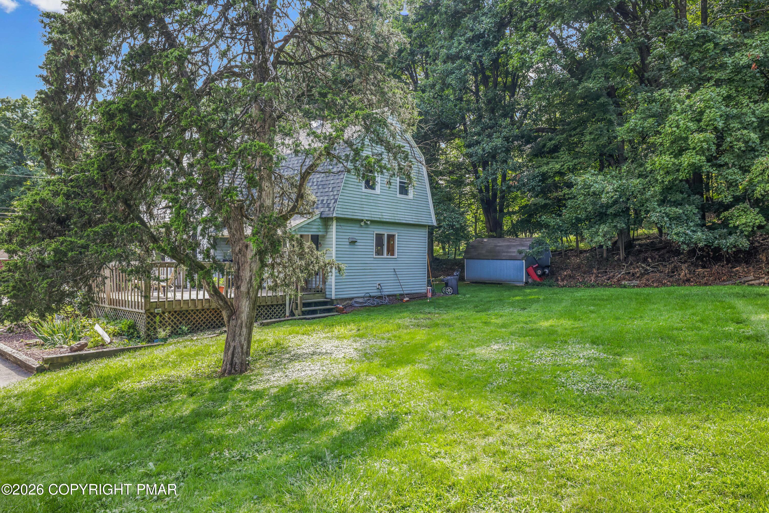 926 Acker Road Property Photo 10