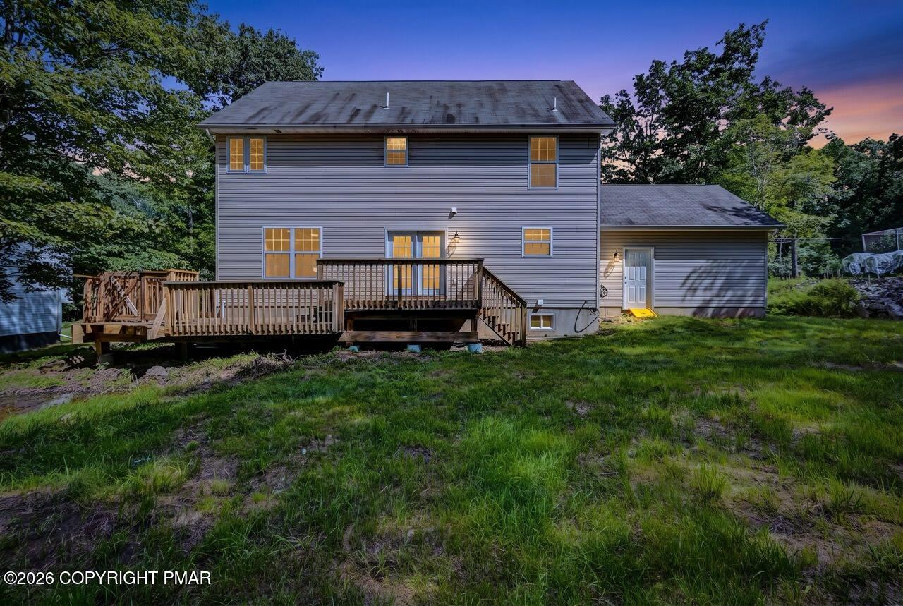 137 N Meckesville Road Property Photo 3