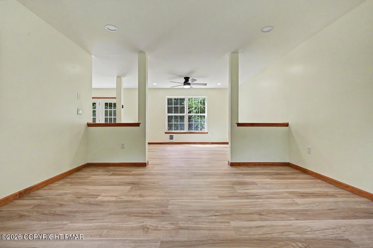 137 N Meckesville Road Property Photo 25