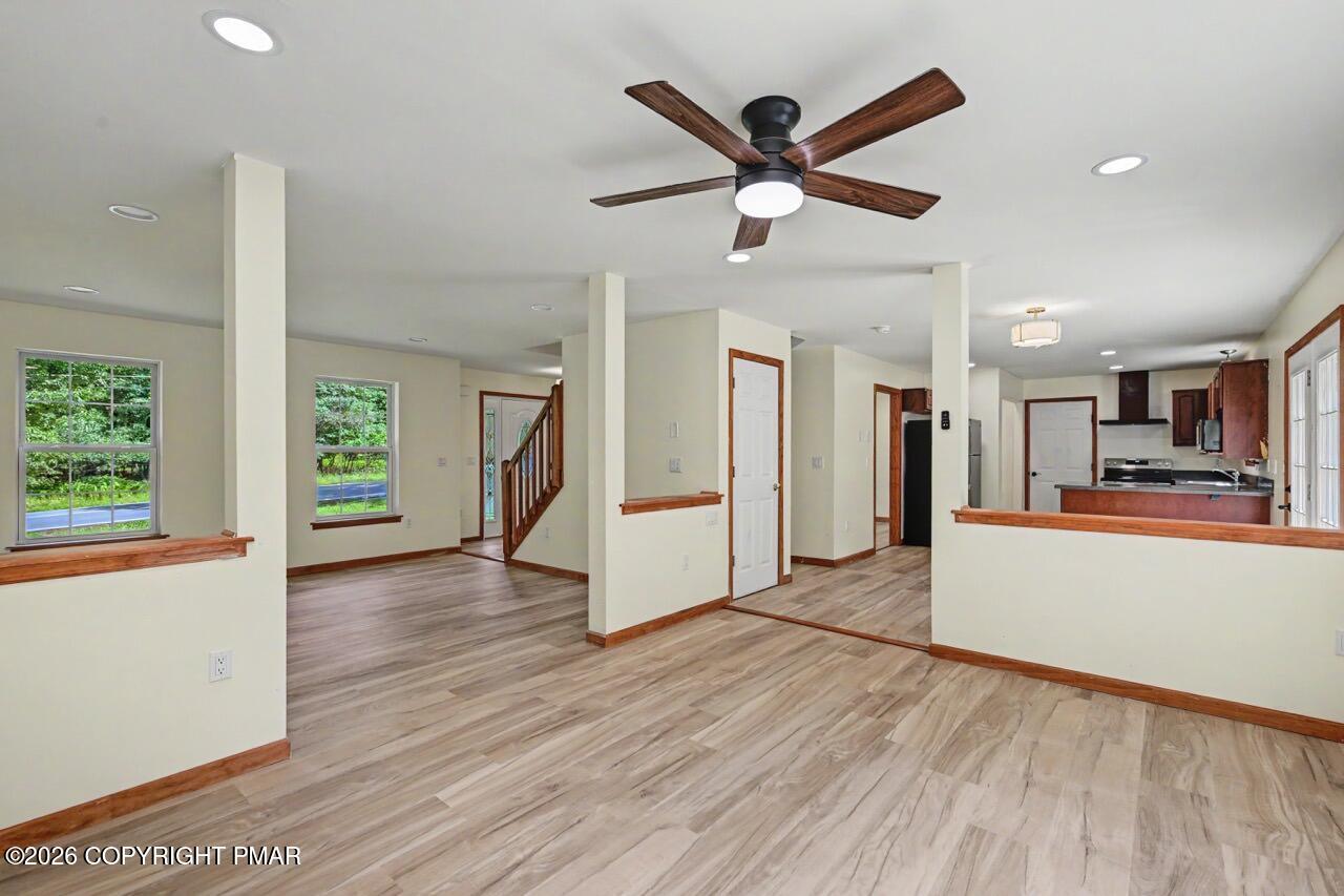 137 N Meckesville Road Property Photo 30