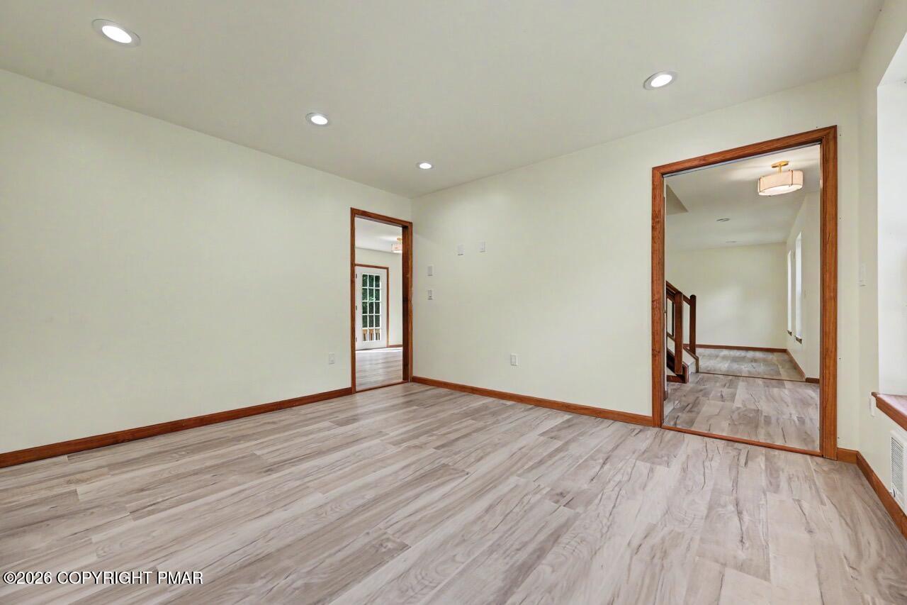 137 N Meckesville Road Property Photo 35