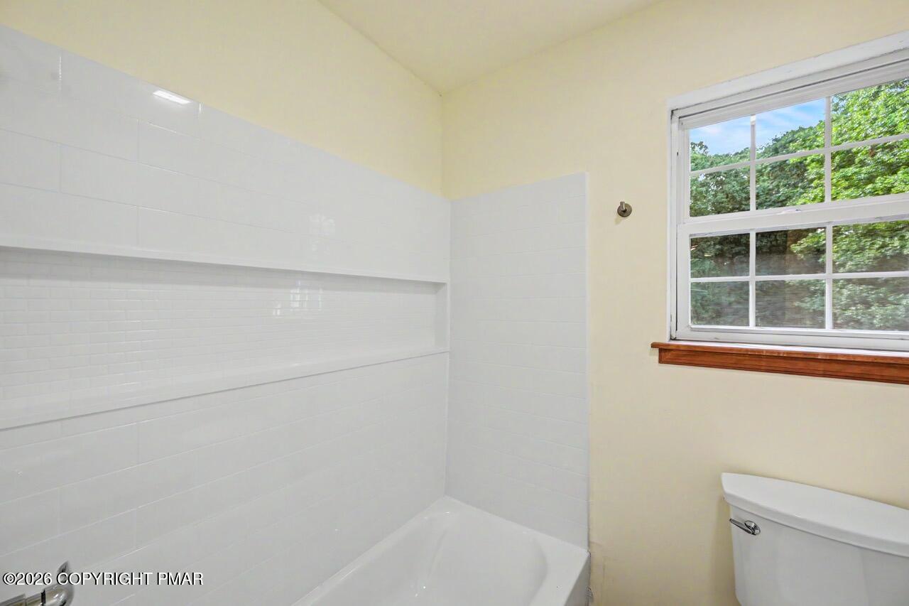137 N Meckesville Road Property Photo 47