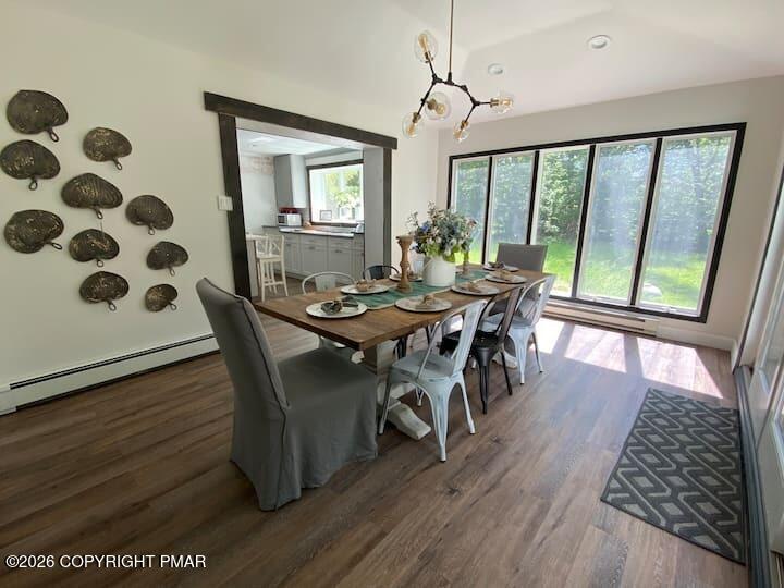 2564 Country Club Drive Property Photo 8