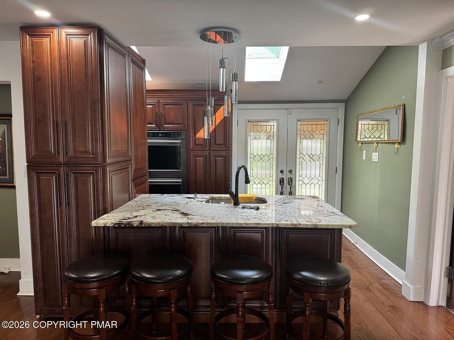5141 Walnut Lane Property Photo 6