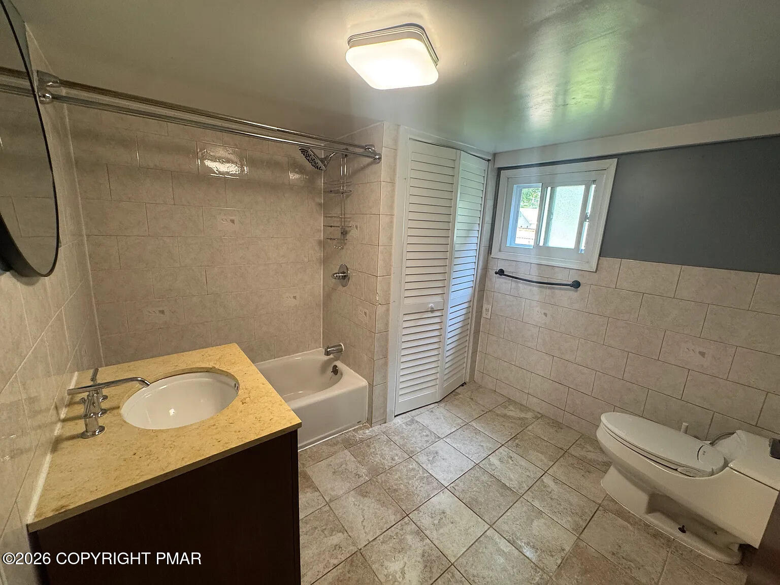 5141 Walnut Lane Property Photo 13