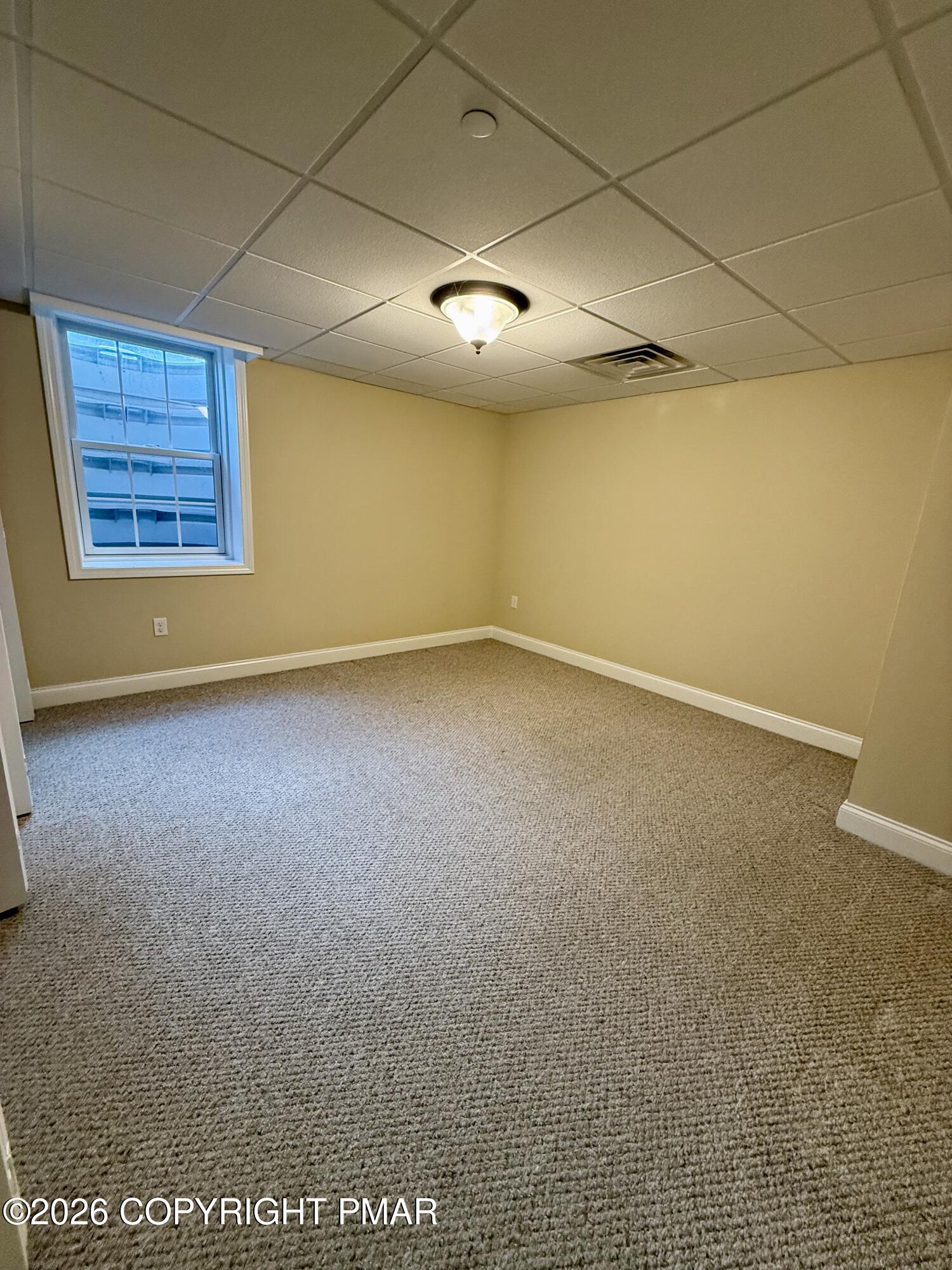 142 Lexington Lane Property Photo 35