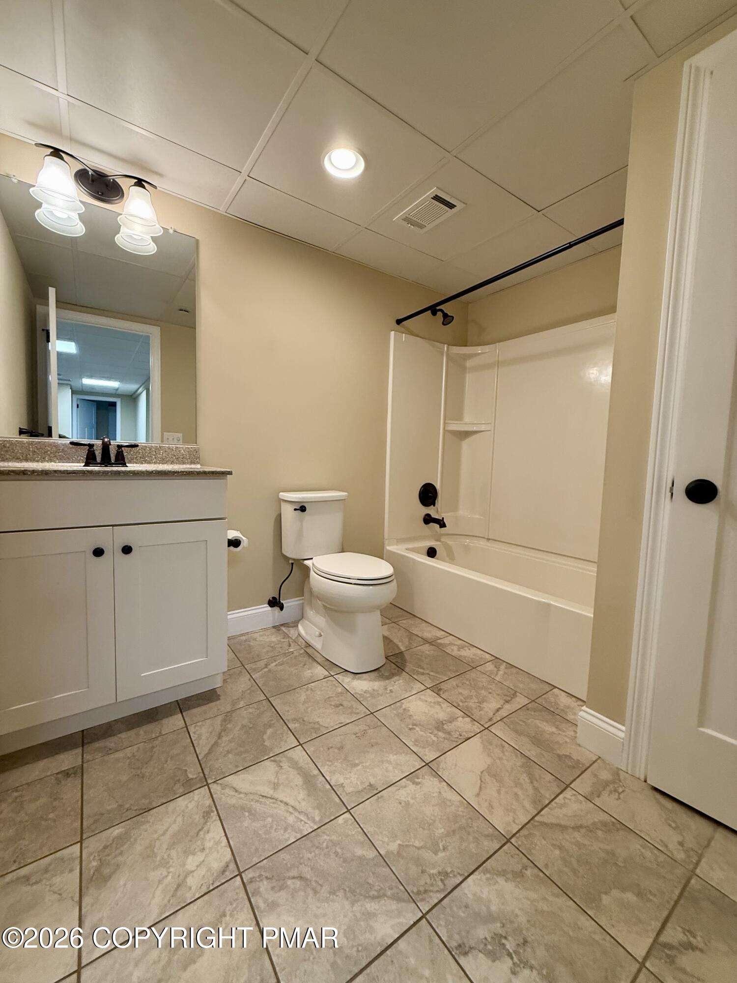 142 Lexington Lane Property Photo 36