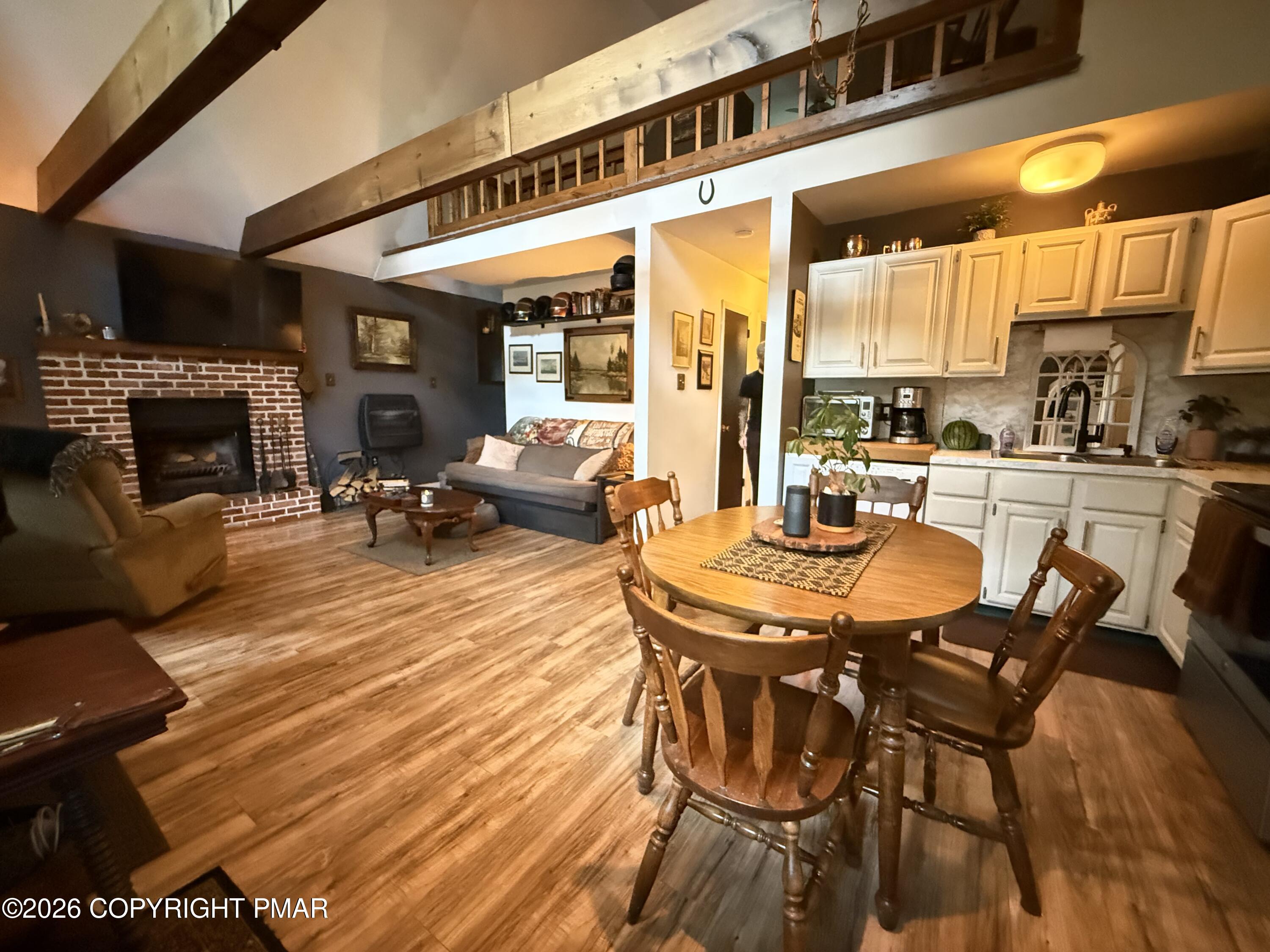 195 Lipo Way Property Photo 6