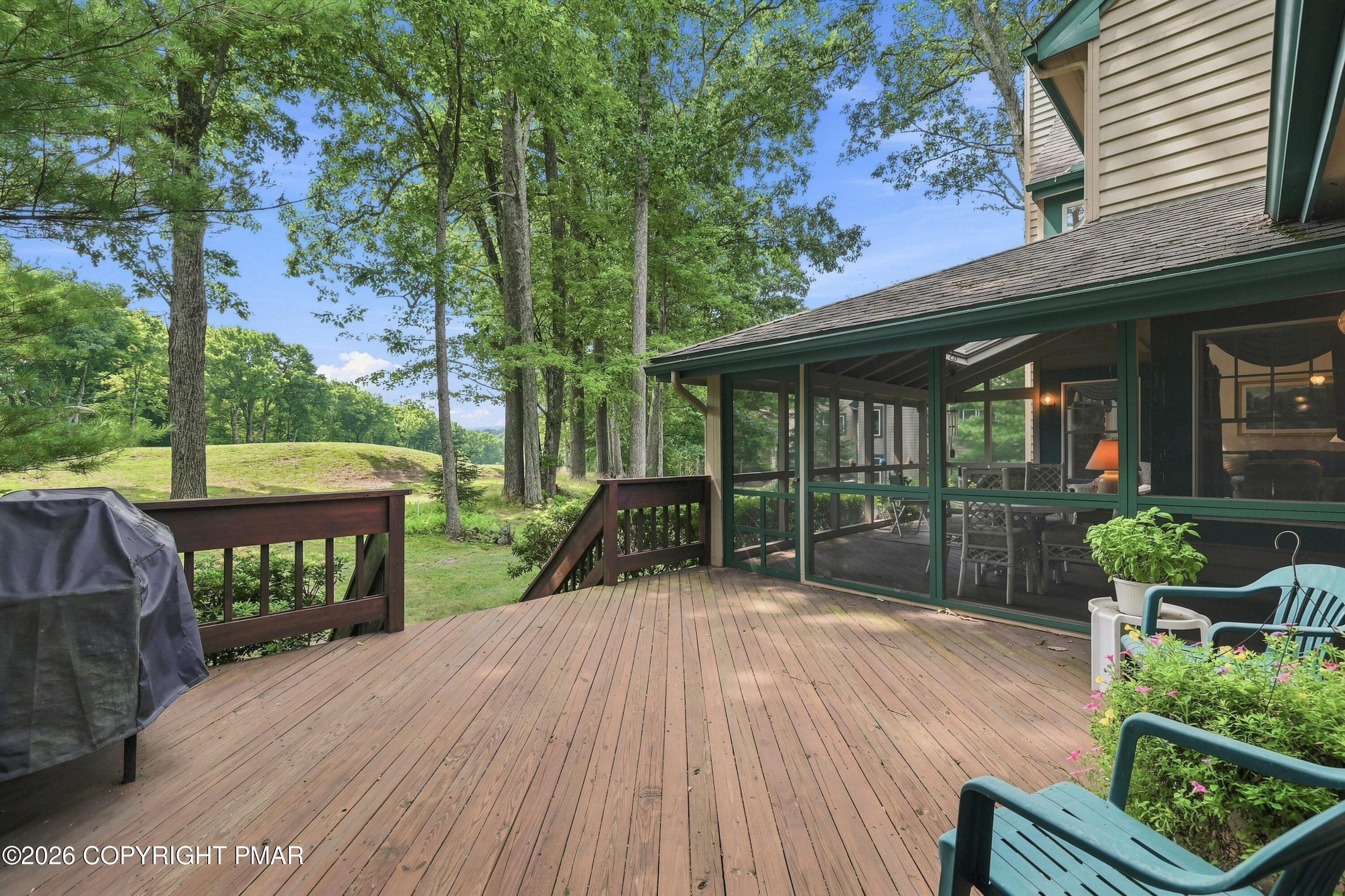 109 Creekside Road Property Photo 14
