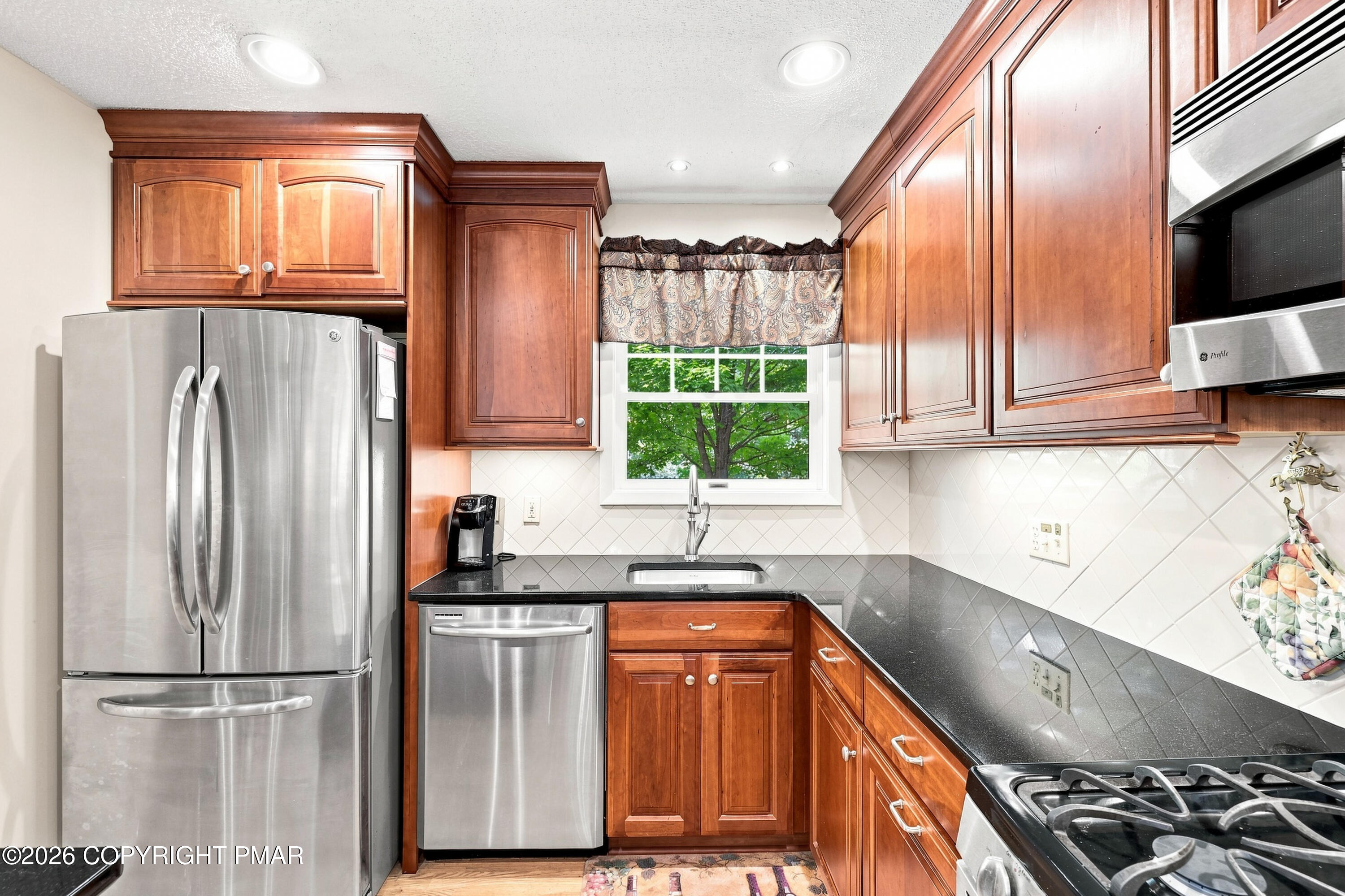 109 Creekside Road Property Photo 18