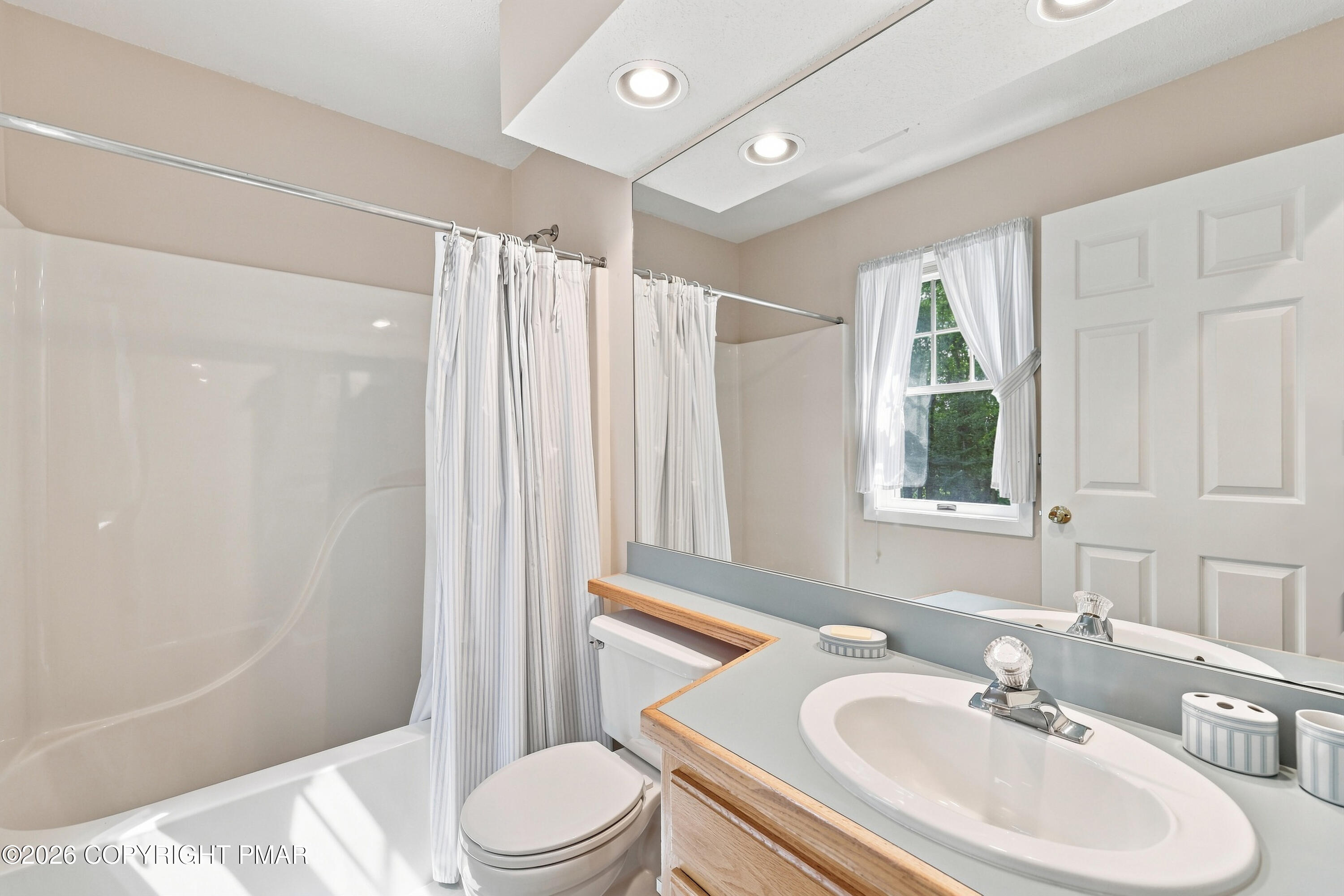 109 Creekside Road Property Photo 31