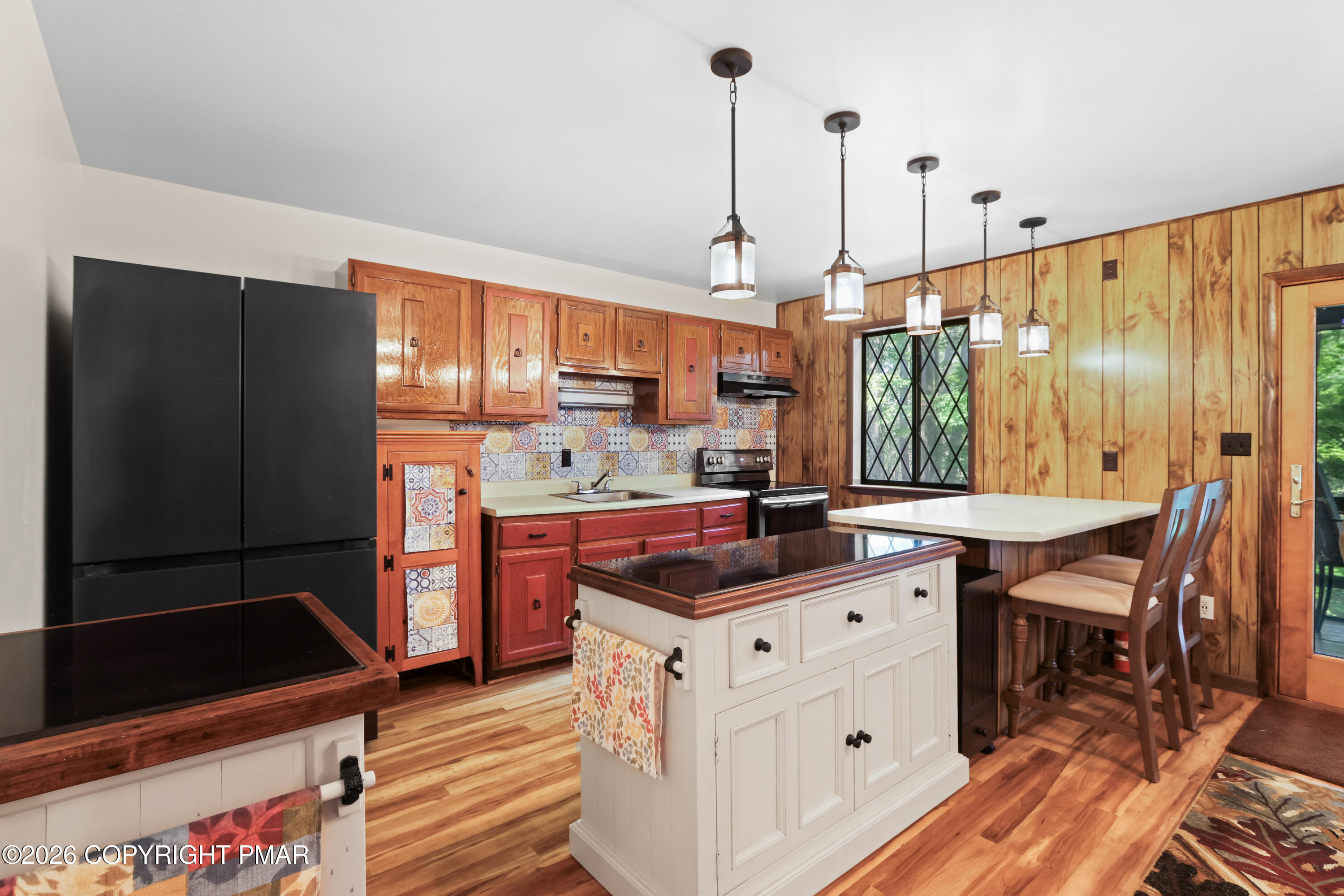 1022 Hilltop Drive Property Photo 13