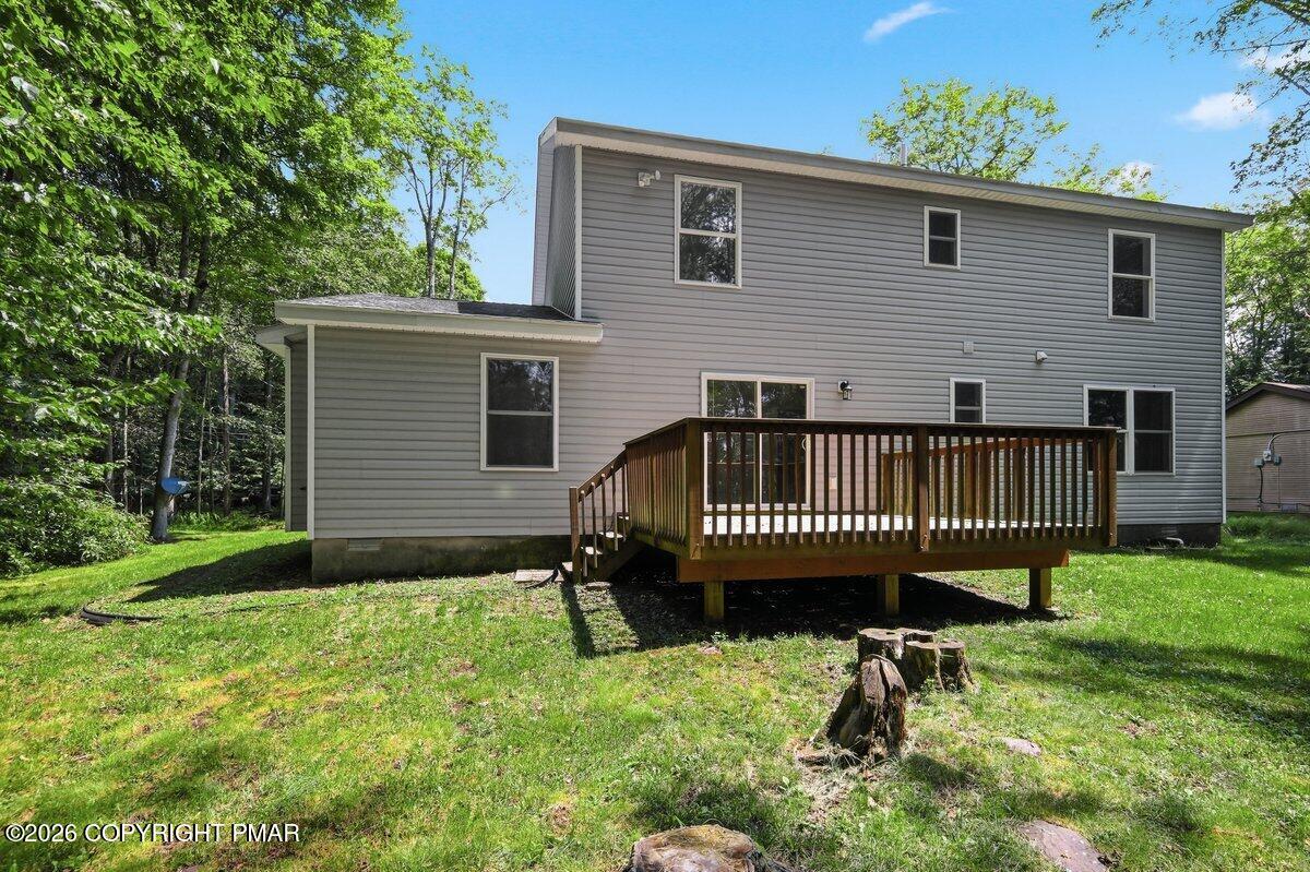 215 George Drive Property Photo 5