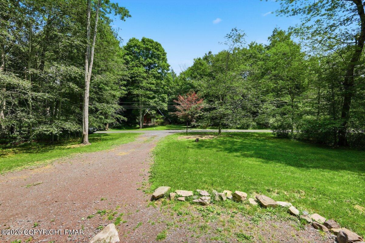 215 George Drive Property Photo 6