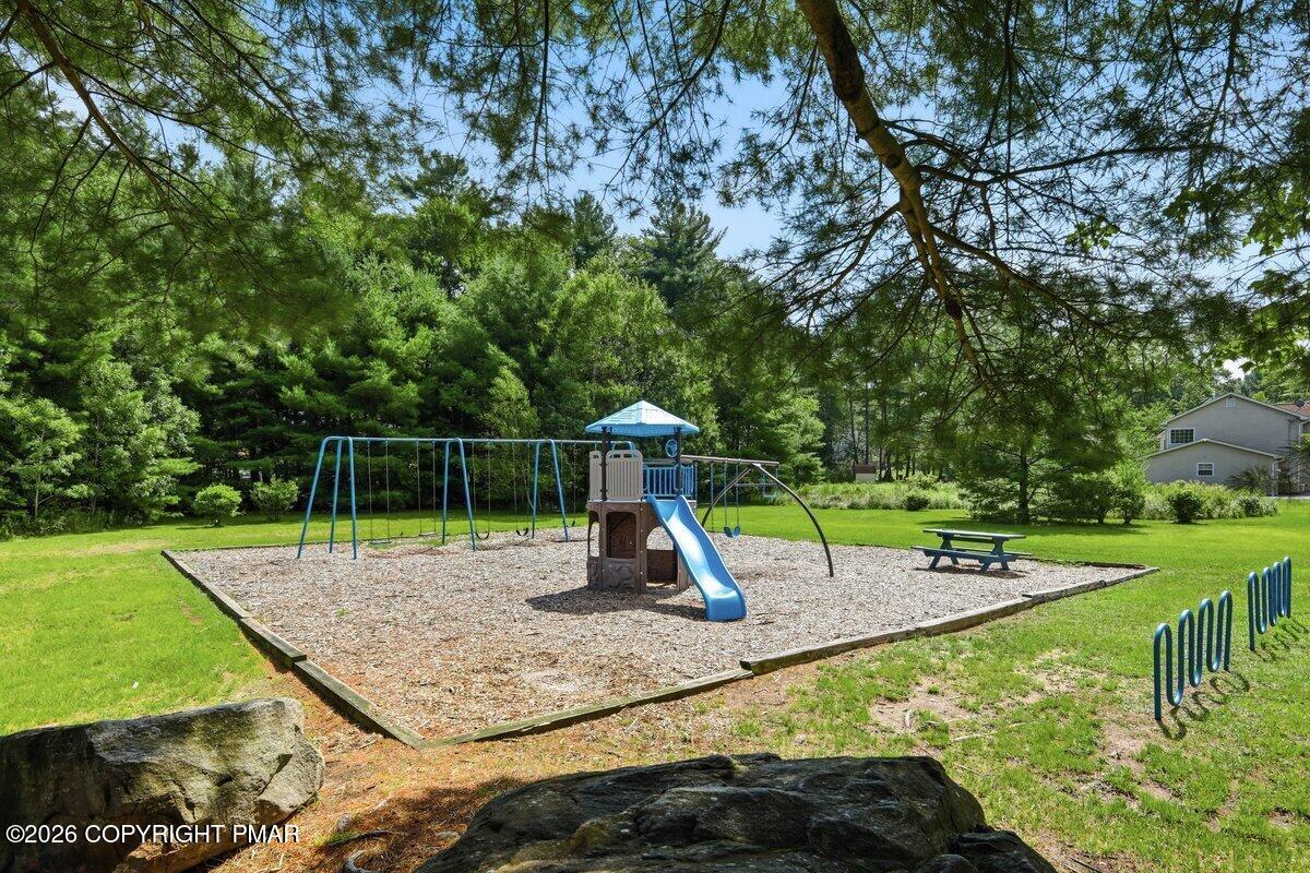 215 George Drive Property Photo 47