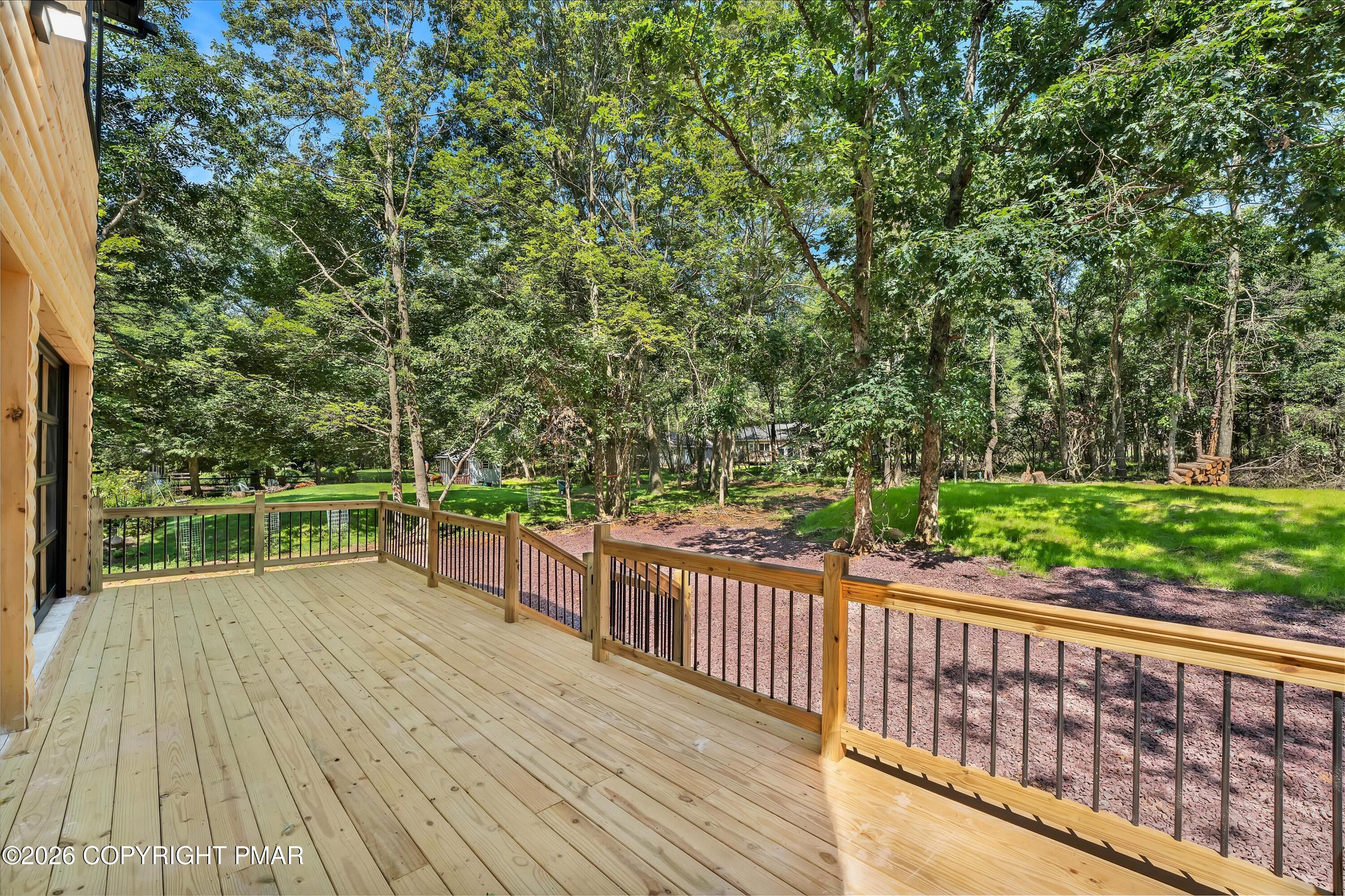 232 Petrarch Trail Property Photo 5