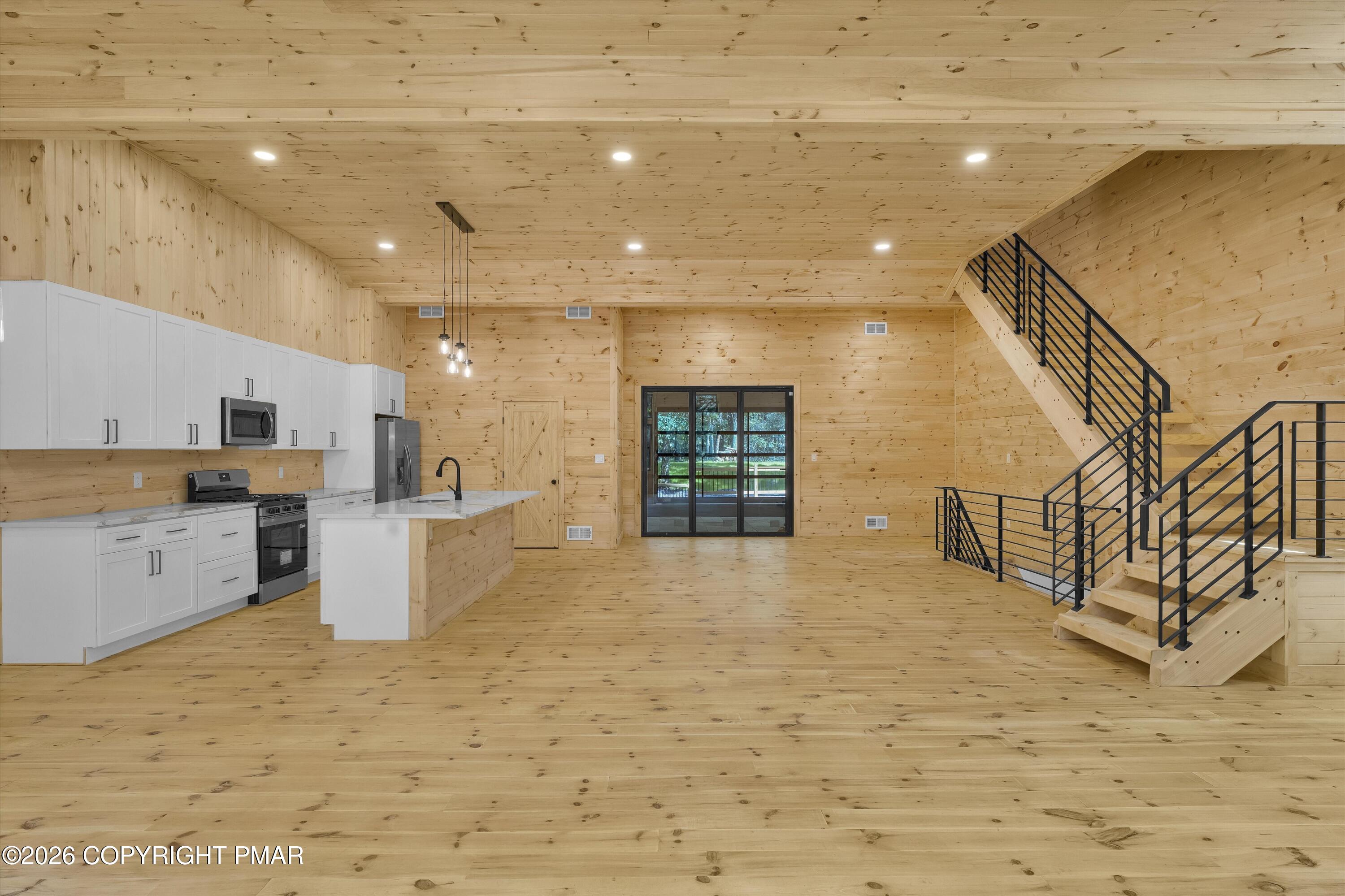 232 Petrarch Trail Property Photo 8