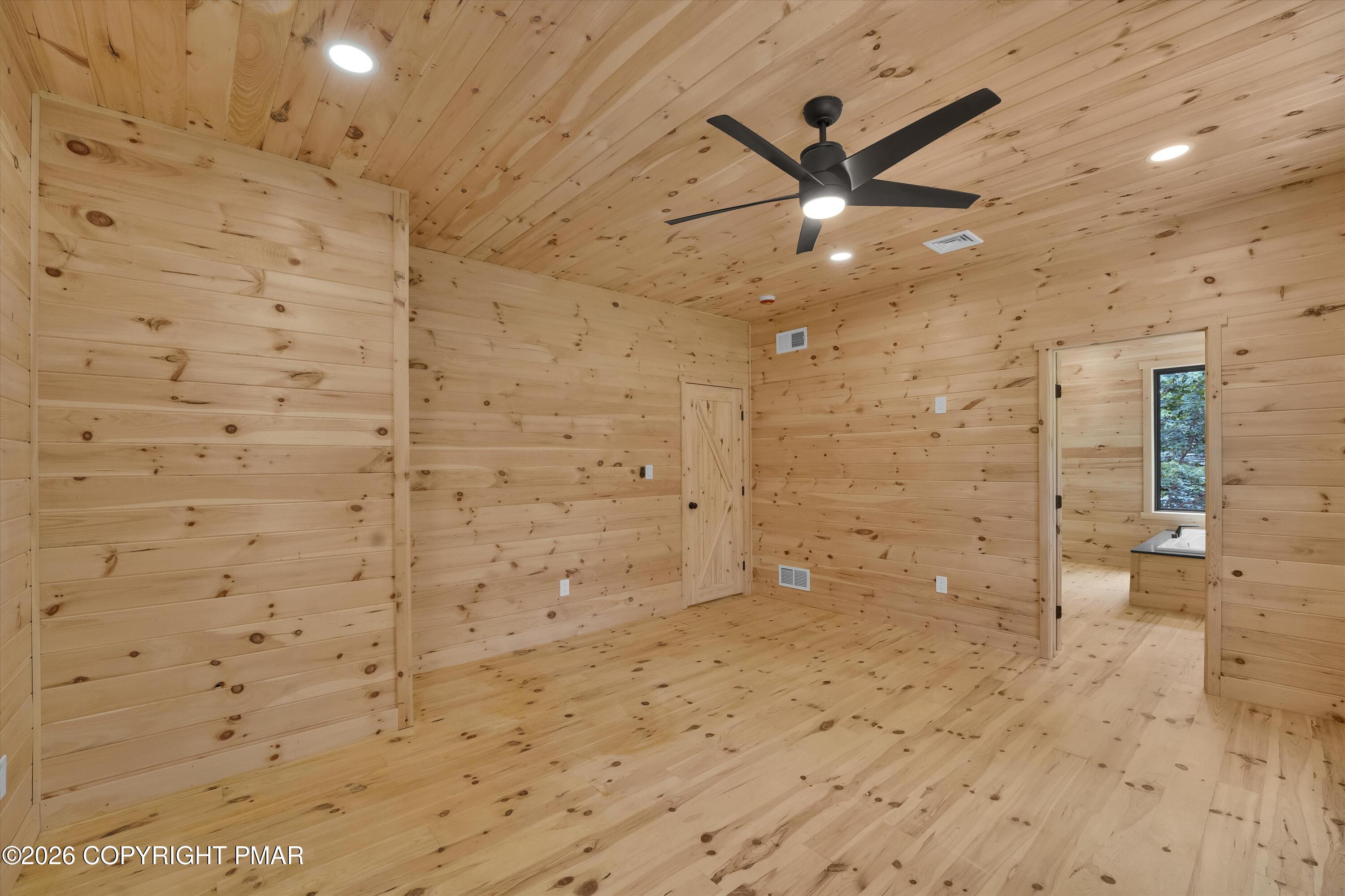 232 Petrarch Trail Property Photo 33
