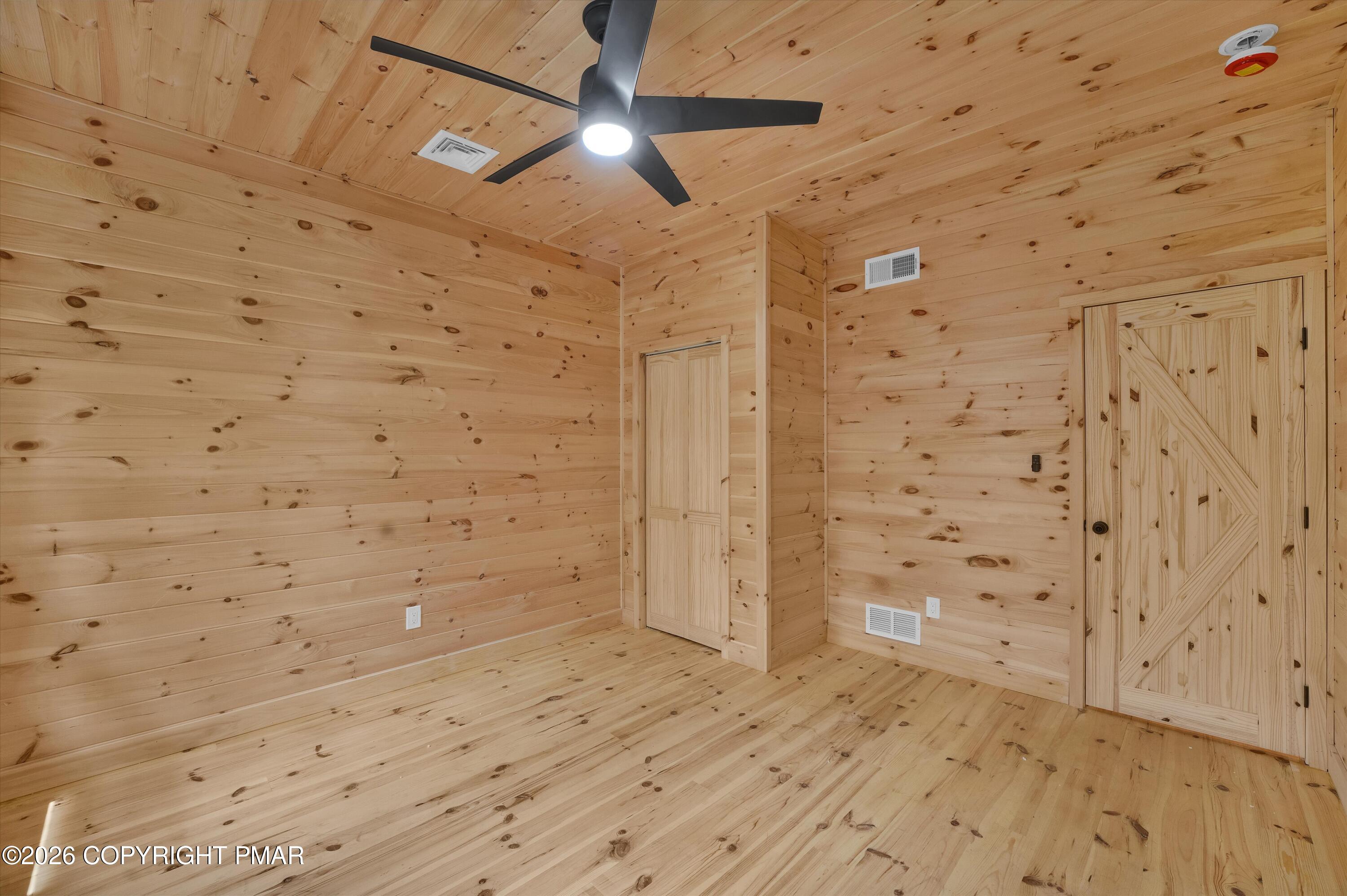 232 Petrarch Trail Property Photo 37